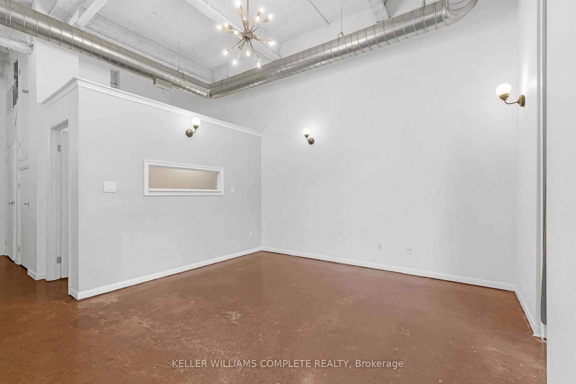 Photo 14 of Unit 304, 11 Rebecca Street, Hamilton, Beasley — HOMEH
