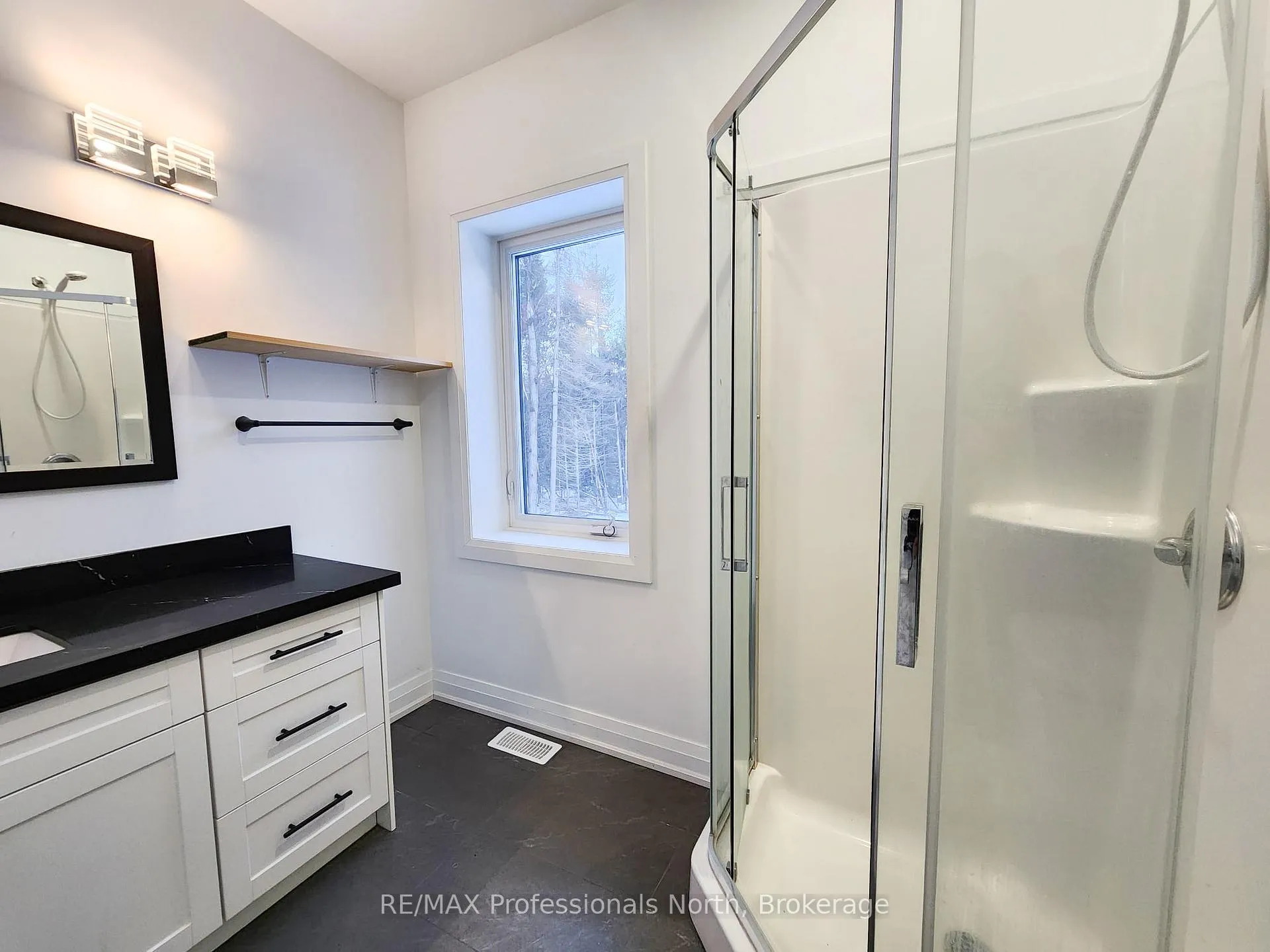 Photo 12 of 274 Echo Ridge Road, Kearney — HOMEH