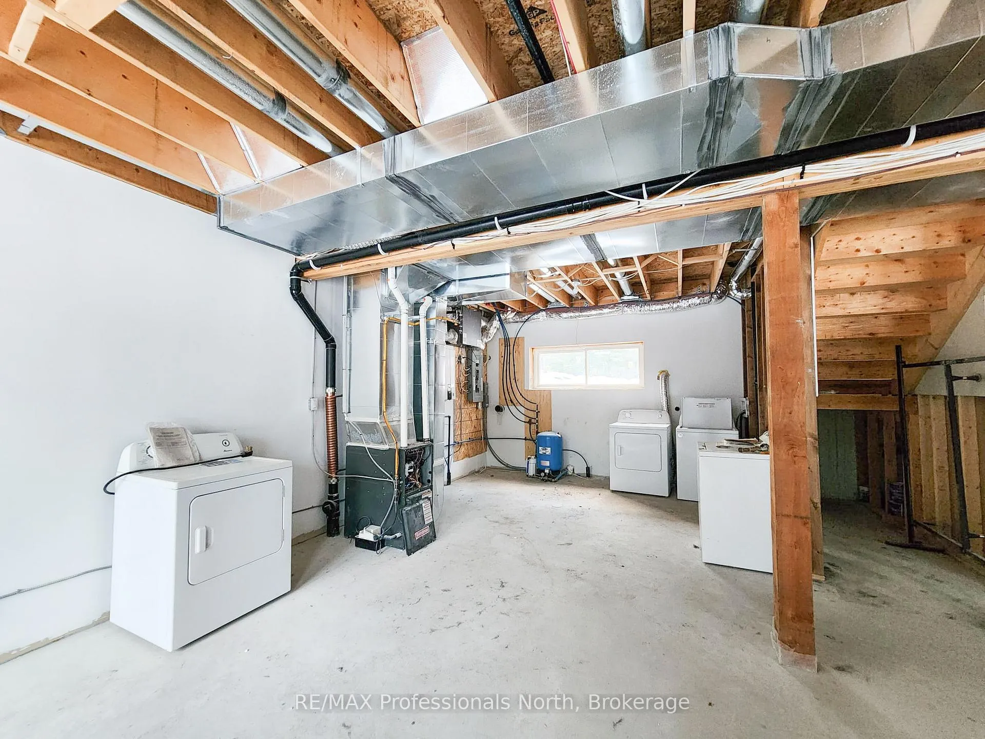 Photo 33 of 274 Echo Ridge Road, Kearney — HOMEH