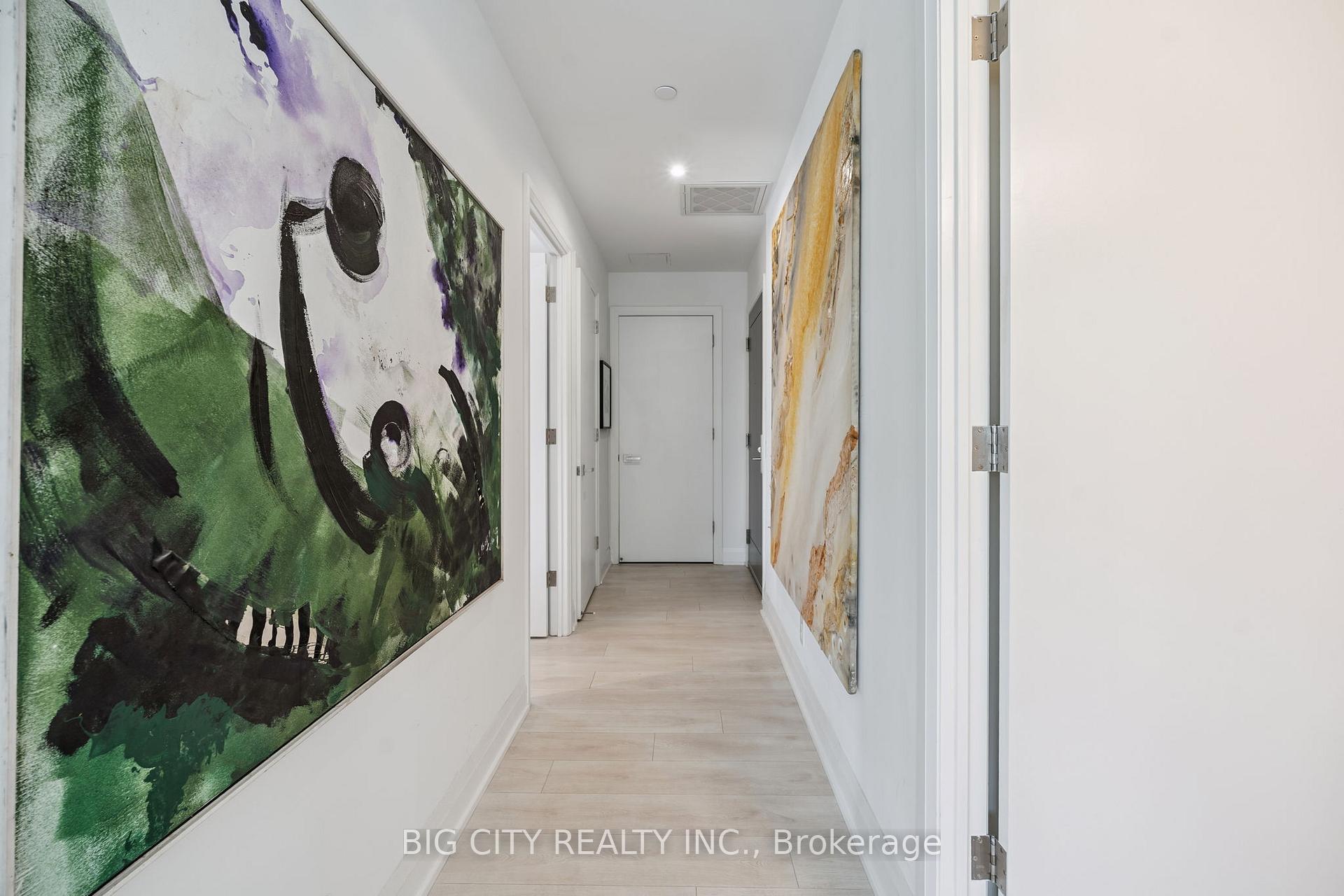 Photo 4 of Unit 1508, 33 Frederick Todd Way, Toronto, Thorncliffe Park — HOMEH