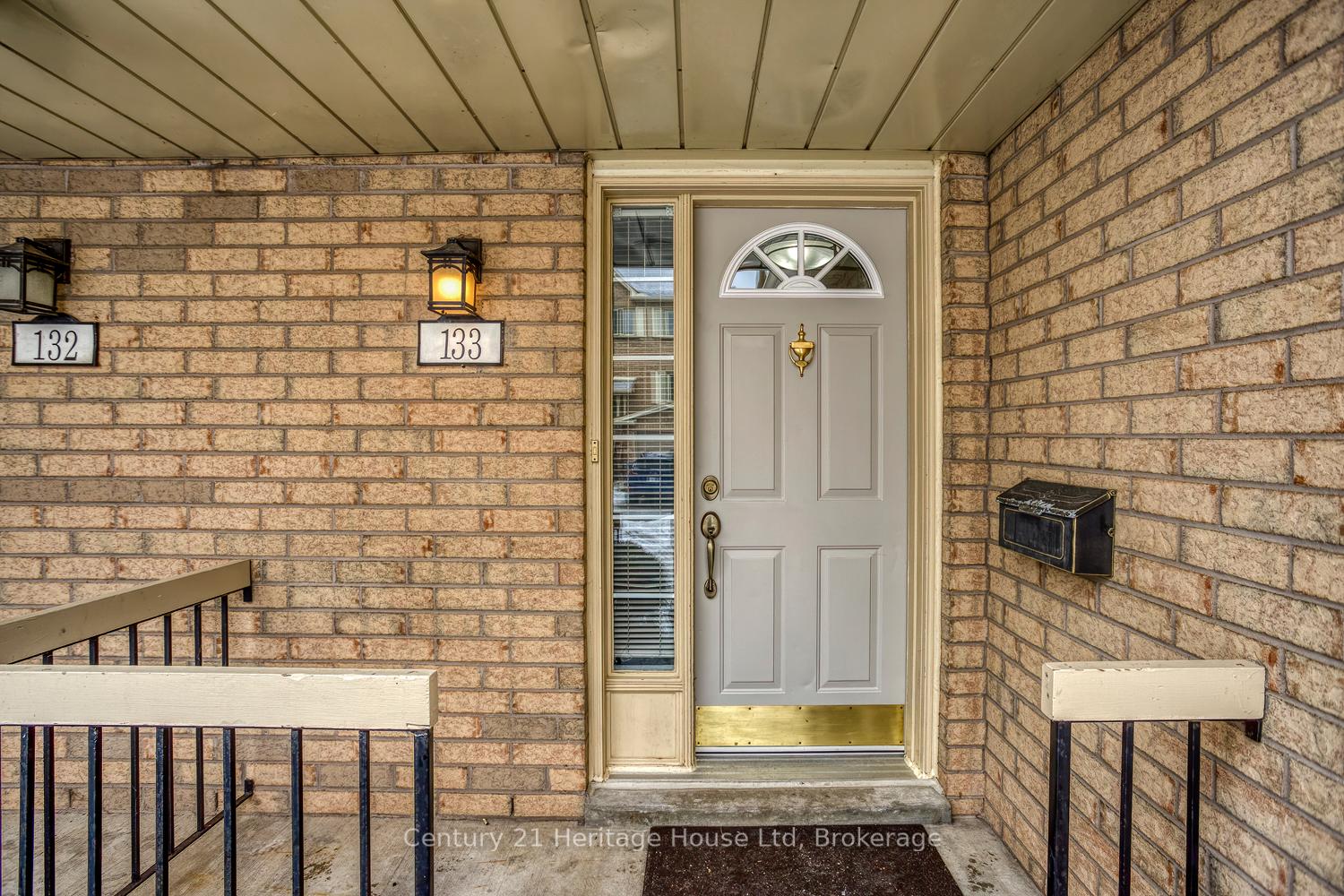 Photo 2 of Unit 133, 302 College Avenue W, Guelph, Dovercliffe Park/Old University — HOMEH