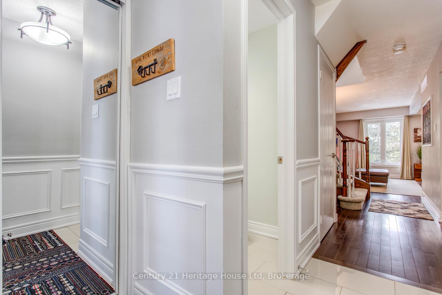 Photo 4 of Unit 133, 302 College Avenue W, Guelph, Dovercliffe Park/Old University — HOMEH