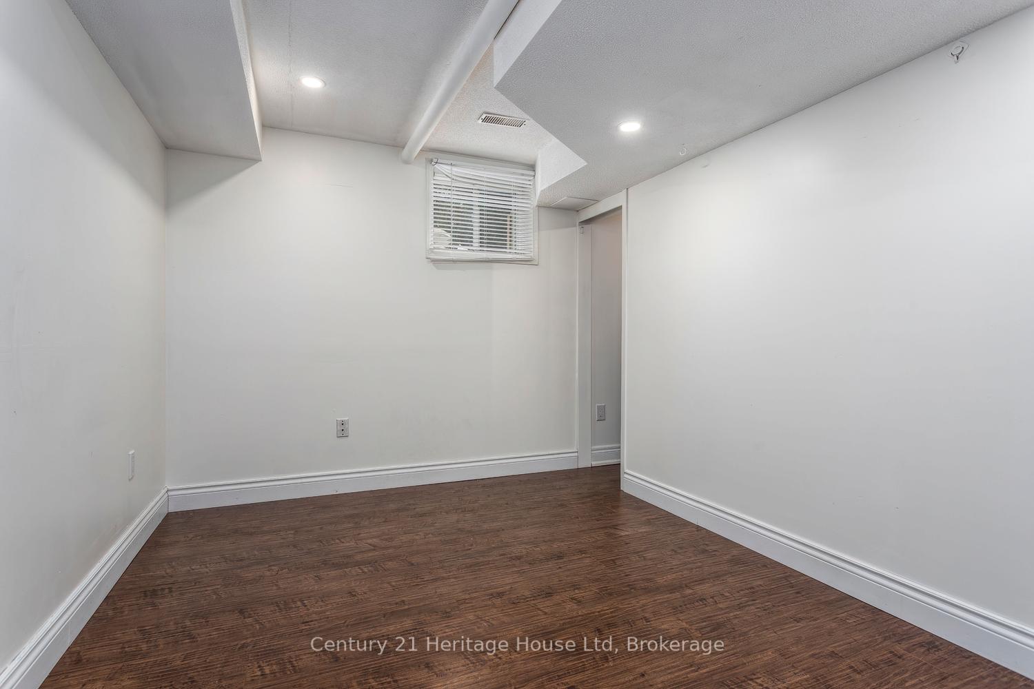 Photo 25 of Unit 133, 302 College Avenue W, Guelph, Dovercliffe Park/Old University — HOMEH