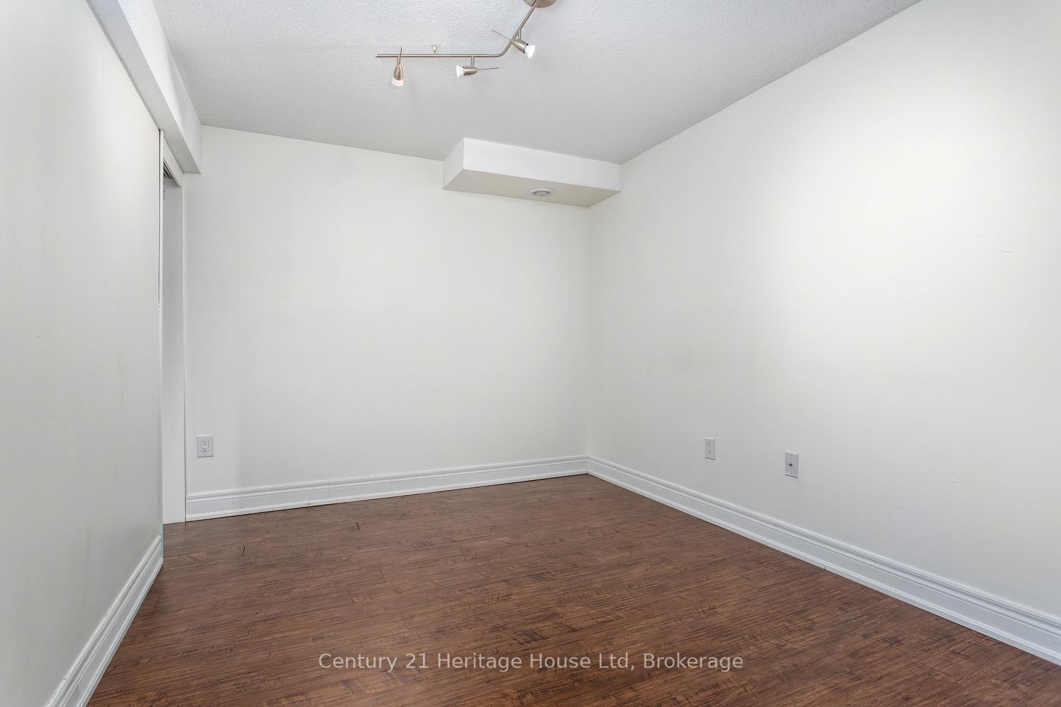 Photo 26 of Unit 133, 302 College Avenue W, Guelph, Dovercliffe Park/Old University — HOMEH