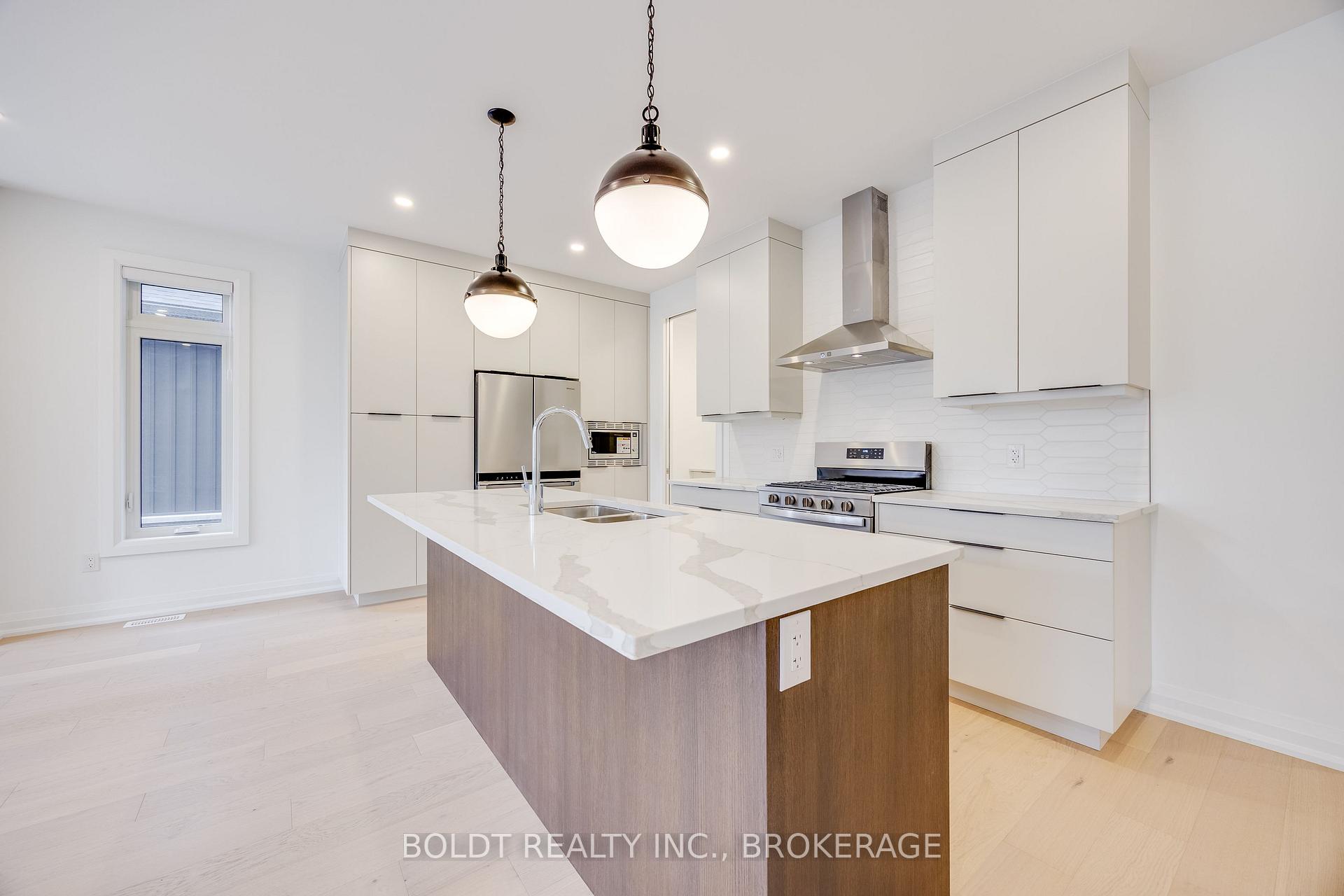 Photo 2 of Unit 6, 205 St. David's Road, Thorold, Confederation Heights — HOMEH