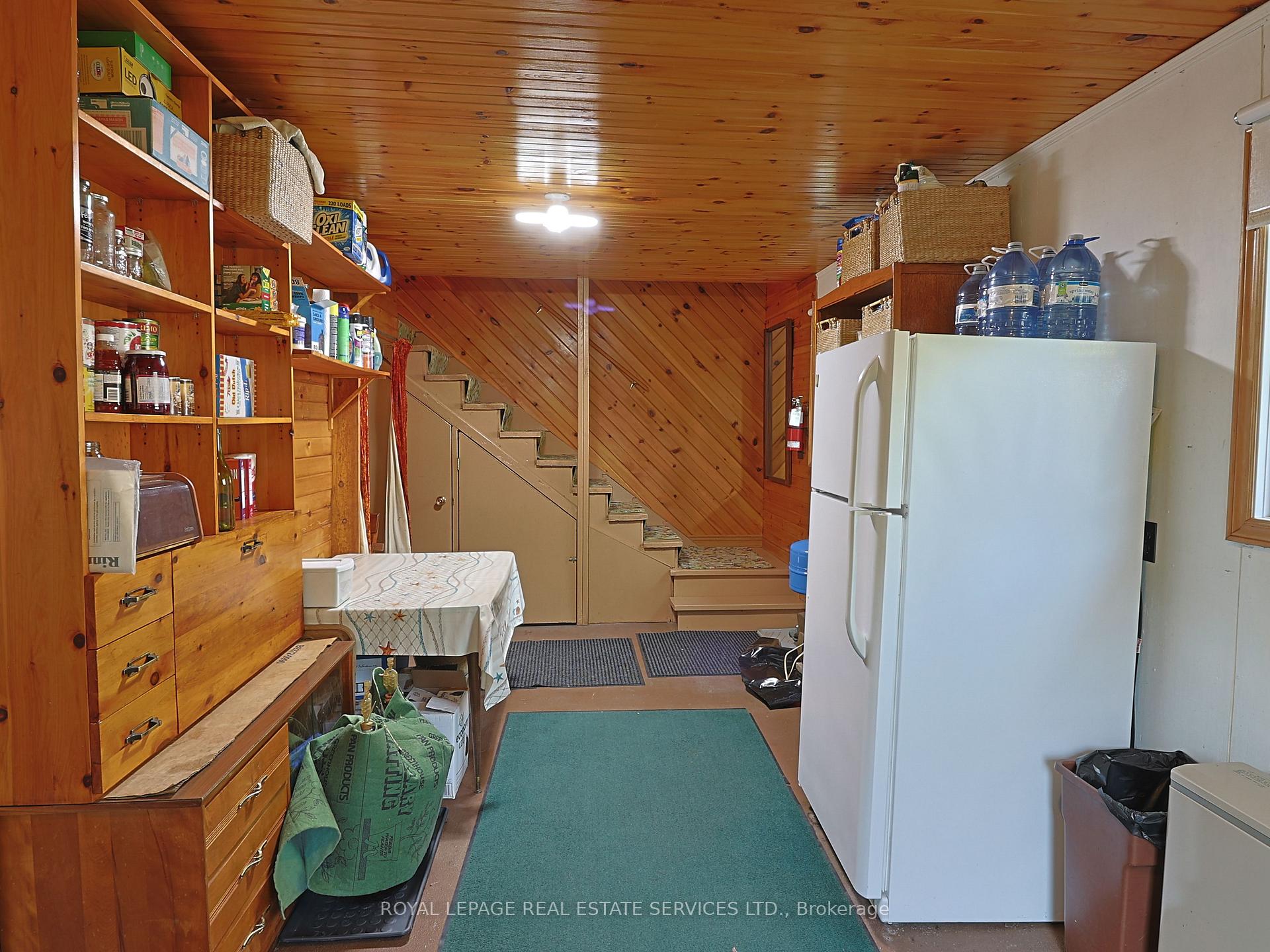 Photo 24 of 525 Riverside Drive, St. Joseph — HOMEH