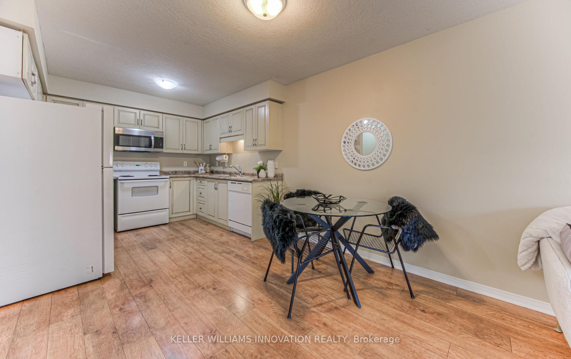 Photo 6 of Unit E29, 85 Bankside Drive, Kitchener — HOMEH