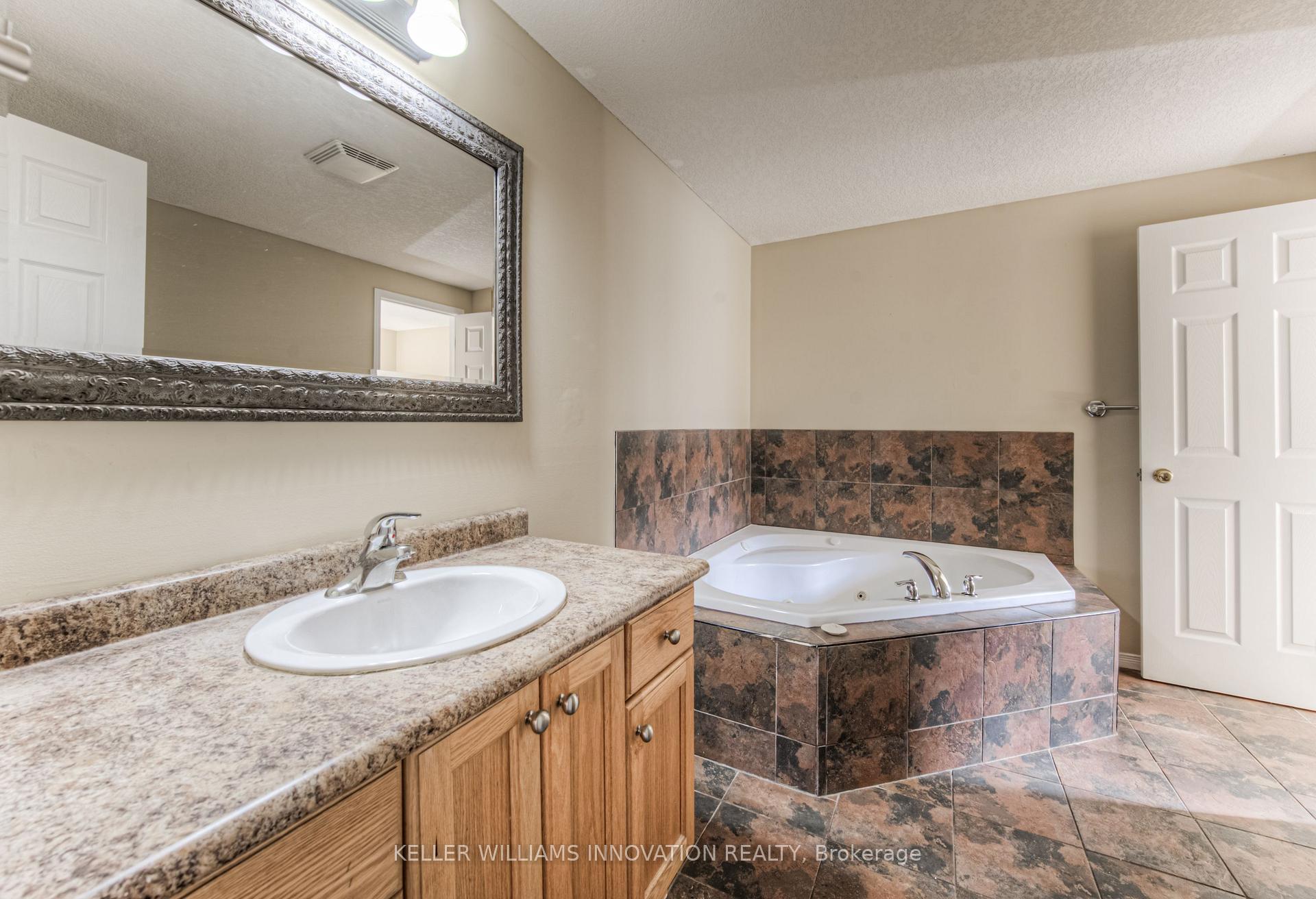 Photo 17 of Unit E29, 85 Bankside Drive, Kitchener — HOMEH