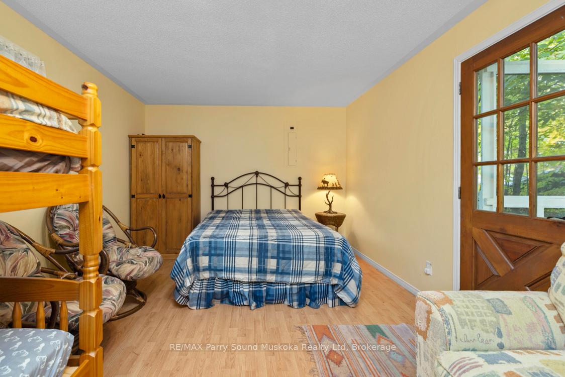 Photo 40 of 252 Burnett's Road, McKellar — HOMEH