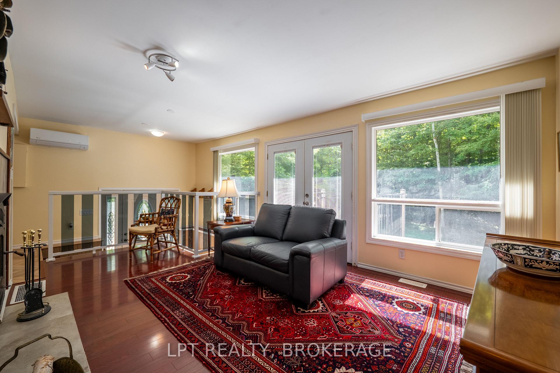 Photo 7 of 331 Maple Grove Lane, Frontenac, Frontenac South — HOMEH