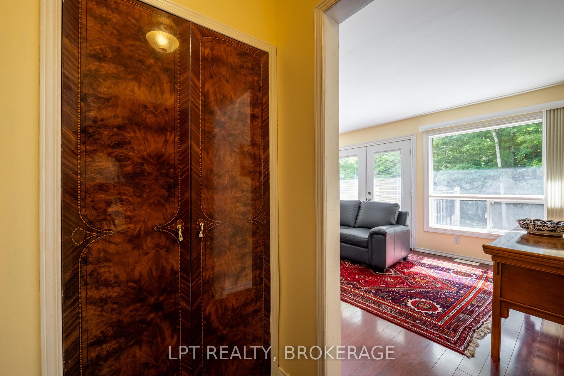 Photo 10 of 331 Maple Grove Lane, Frontenac, Frontenac South — HOMEH