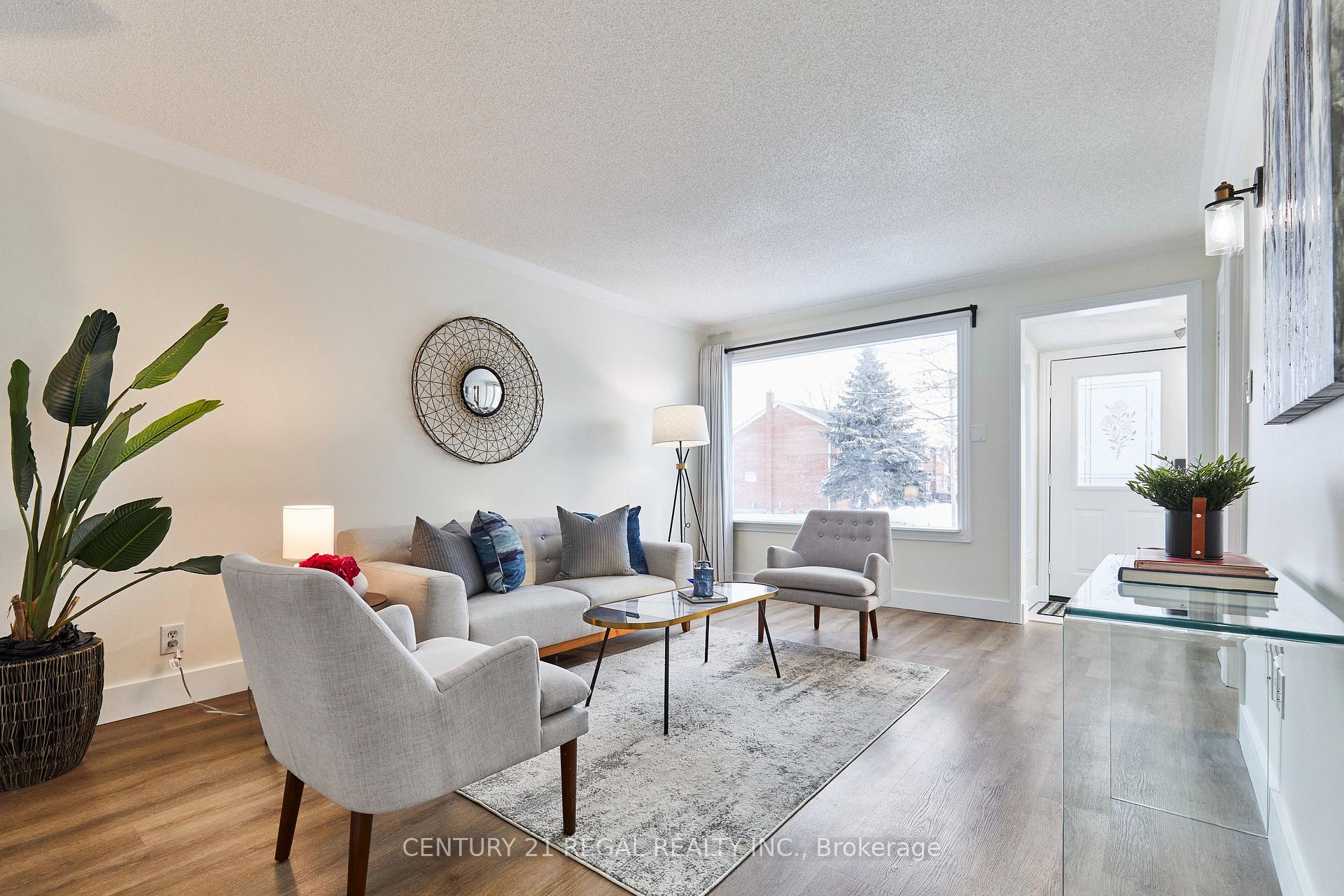 Photo 6 of 40 Cedar Street, Ajax, Central — HOMEH
