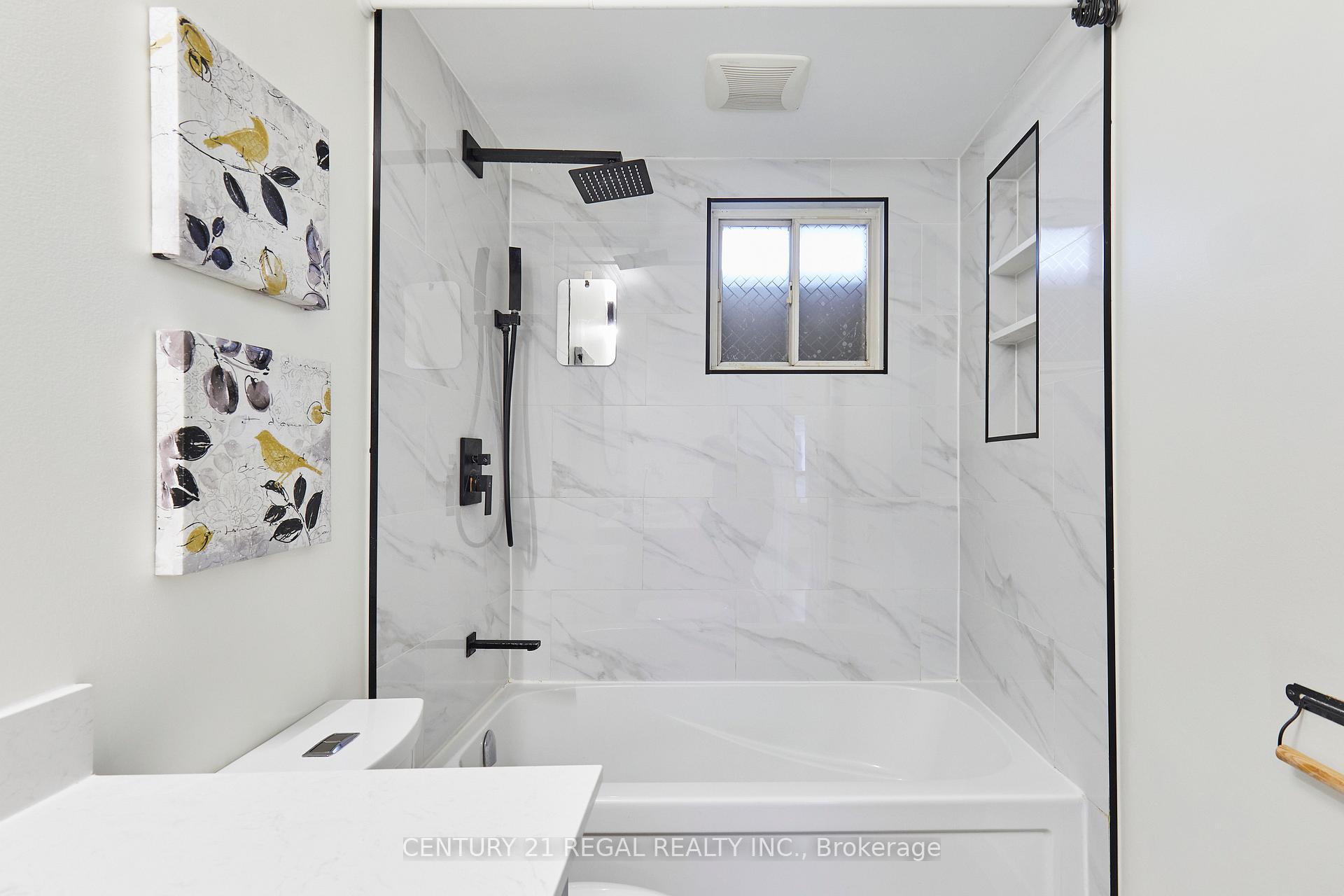 Photo 13 of 40 Cedar Street, Ajax, Central — HOMEH