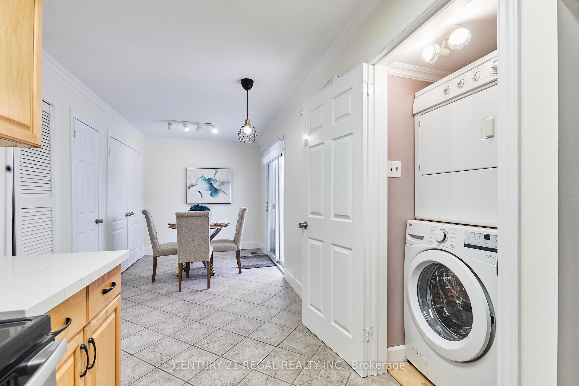 Photo 20 of 40 Cedar Street, Ajax, Central — HOMEH
