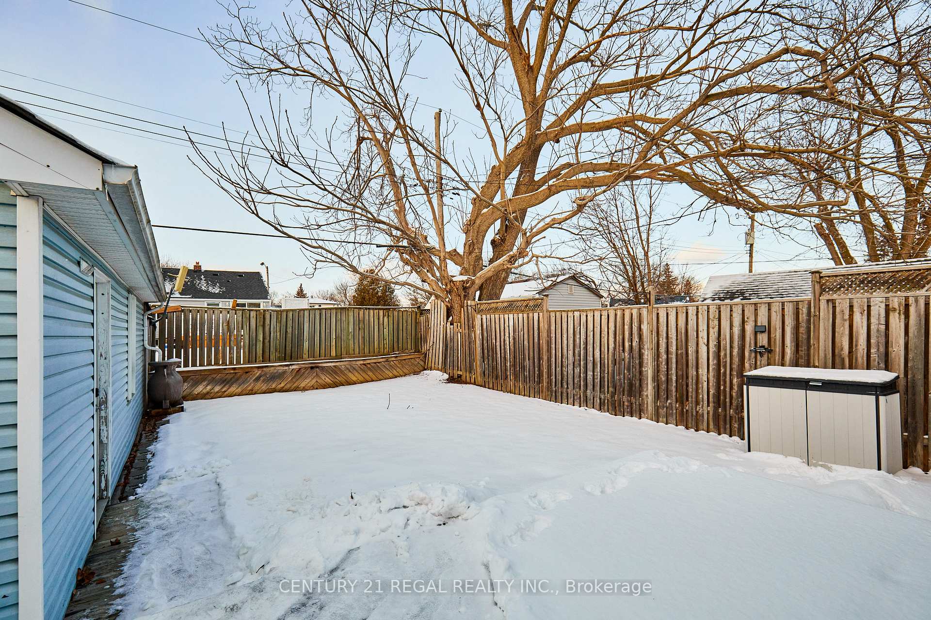 Photo 25 of 40 Cedar Street, Ajax, Central — HOMEH