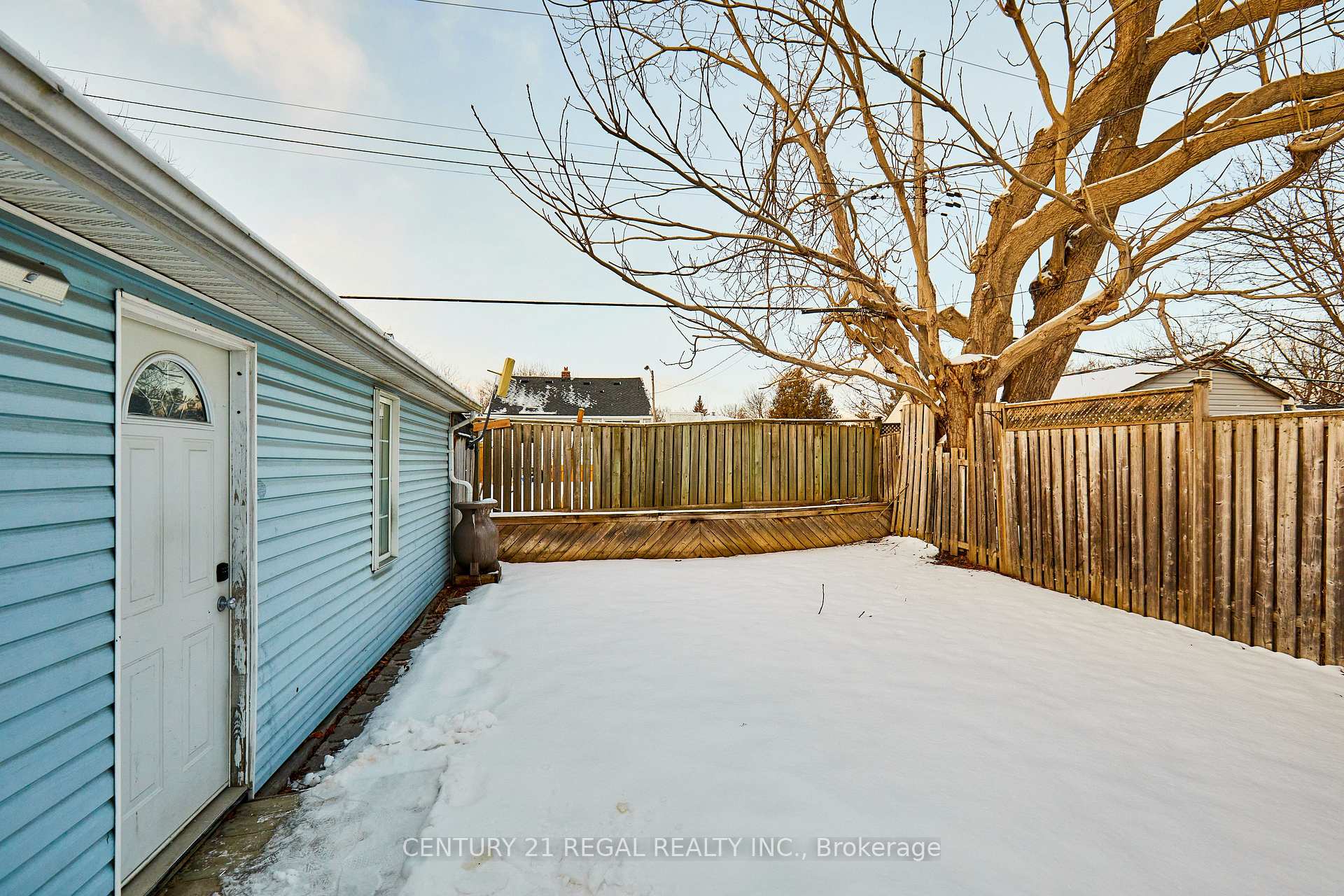 Photo 26 of 40 Cedar Street, Ajax, Central — HOMEH