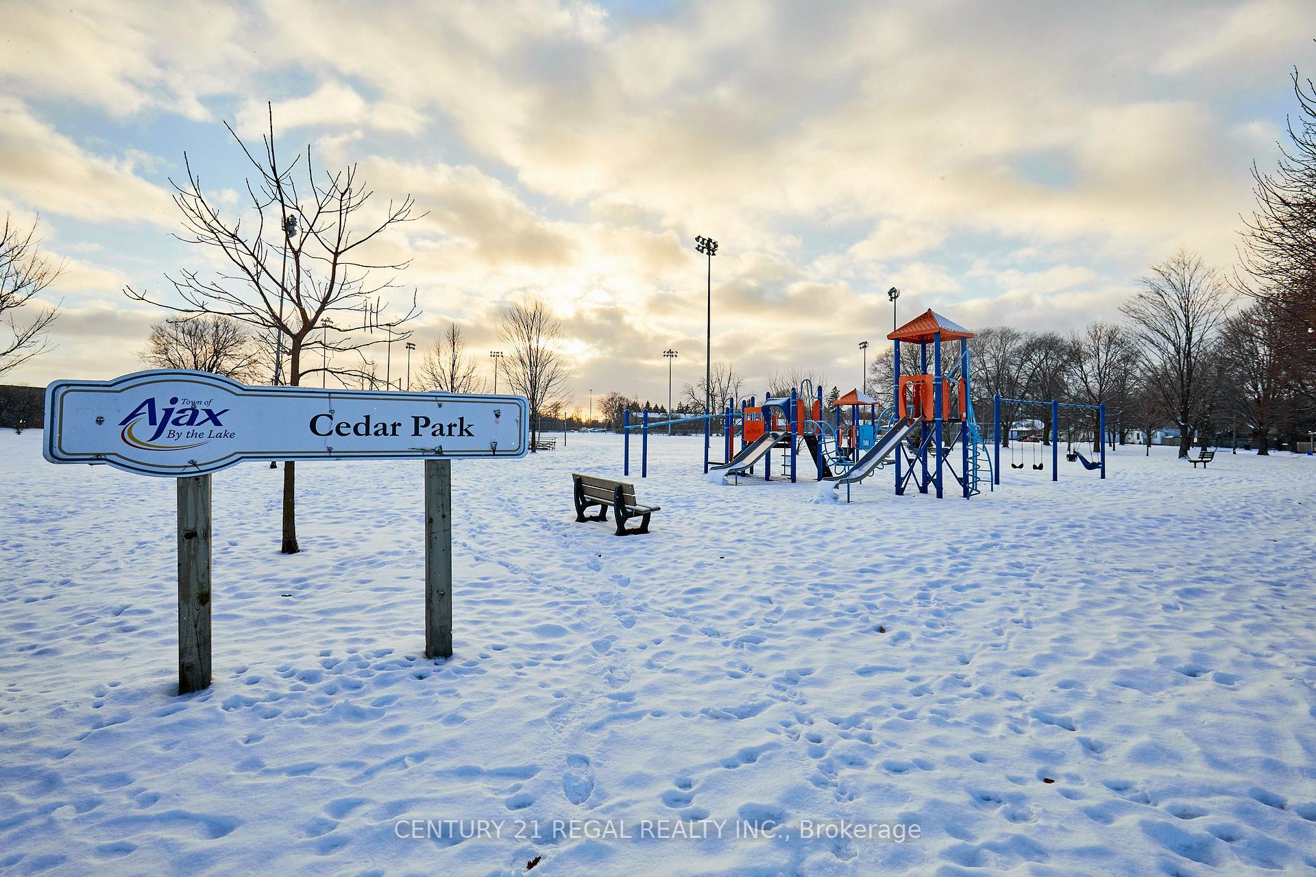 Photo 29 of 40 Cedar Street, Ajax, Central — HOMEH