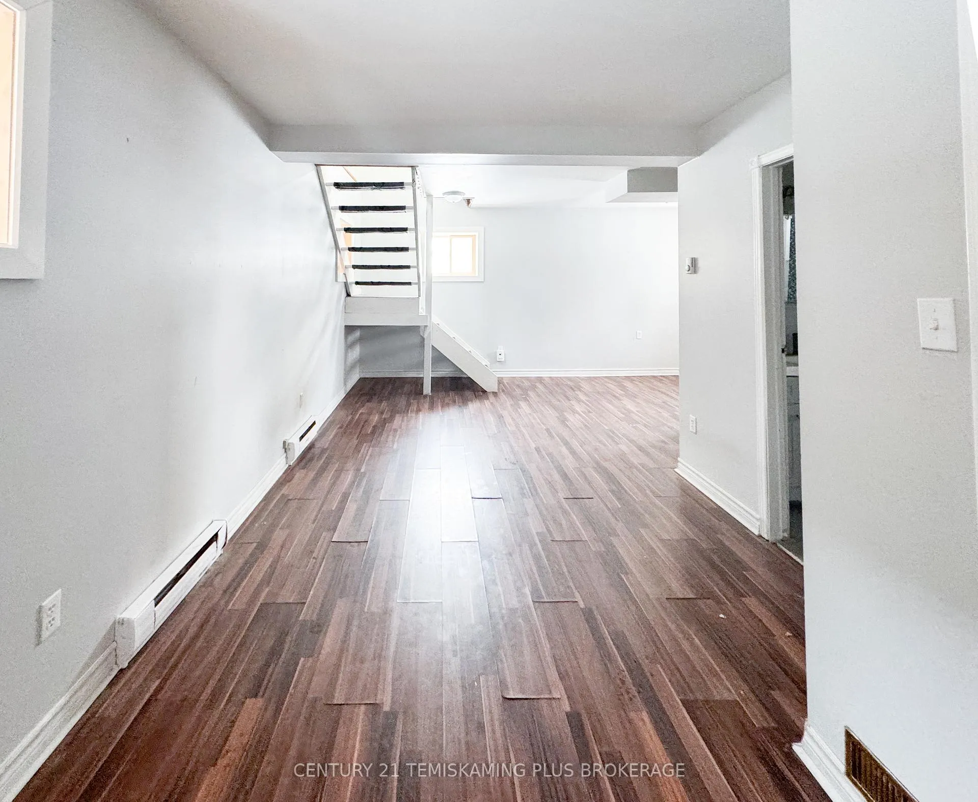 Photo 6 of 83 Sixth Avenue, Englehart — HOMEH