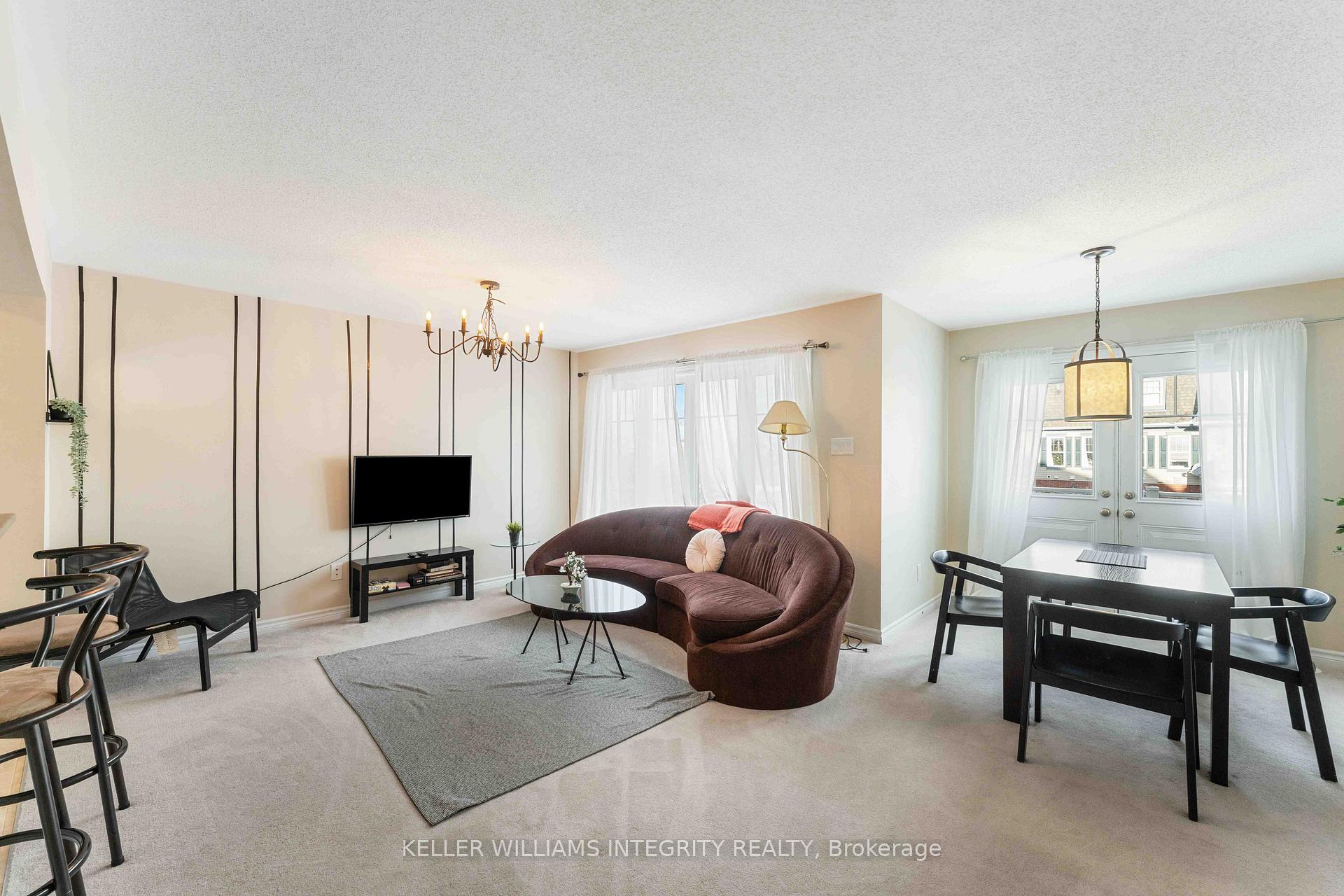 Photo 5 of 319 Sweet Grass Circle, Ottawa, Barrhaven - Half Moon Bay — HOMEH