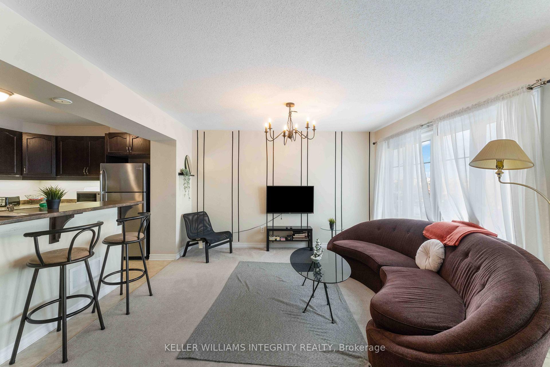 Photo 6 of 319 Sweet Grass Circle, Ottawa, Barrhaven - Half Moon Bay — HOMEH