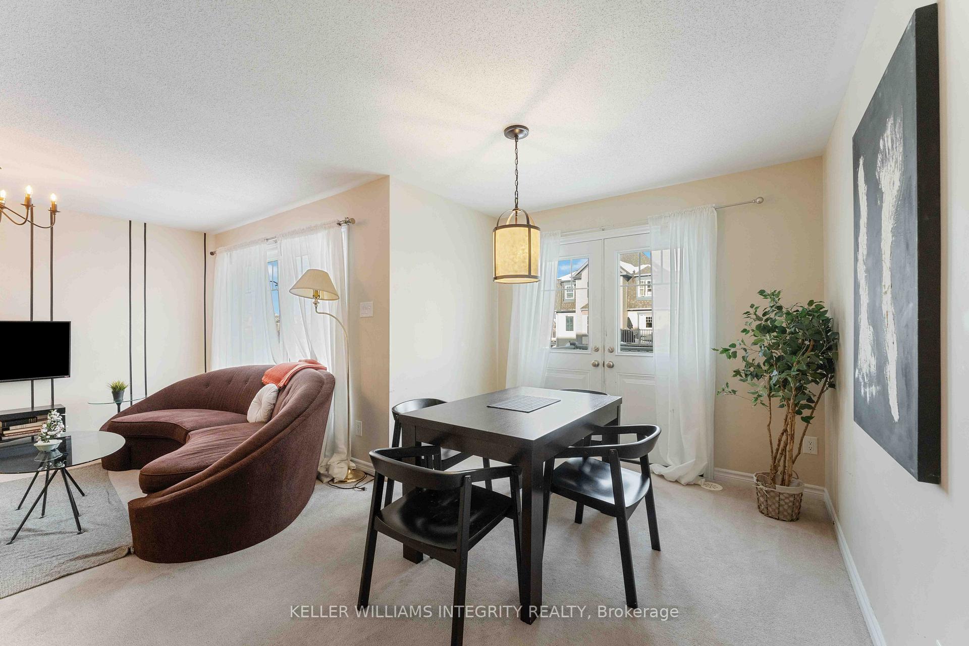 Photo 18 of 319 Sweet Grass Circle, Ottawa, Barrhaven - Half Moon Bay — HOMEH