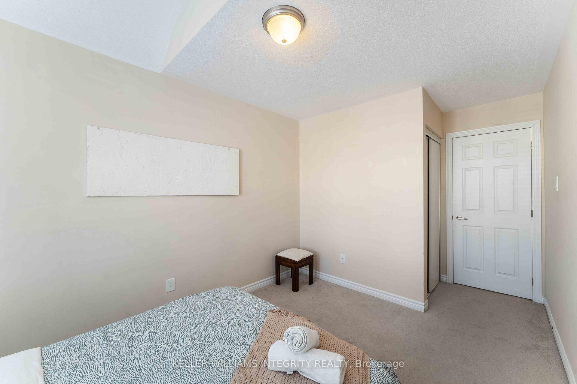 Photo 28 of 319 Sweet Grass Circle, Ottawa, Barrhaven - Half Moon Bay — HOMEH