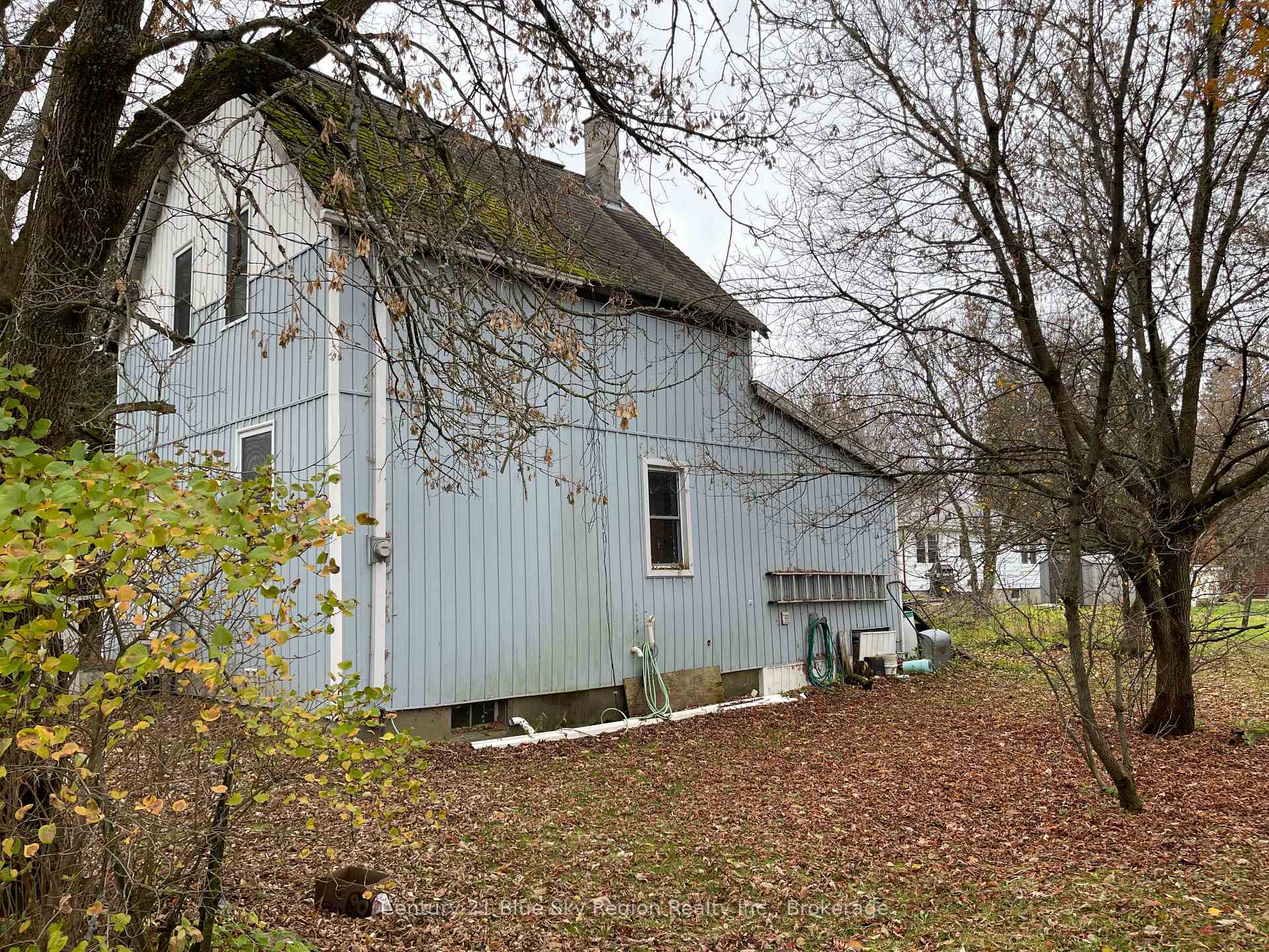 Photo 2 of 131 Edward Street, Powassan — HOMEH