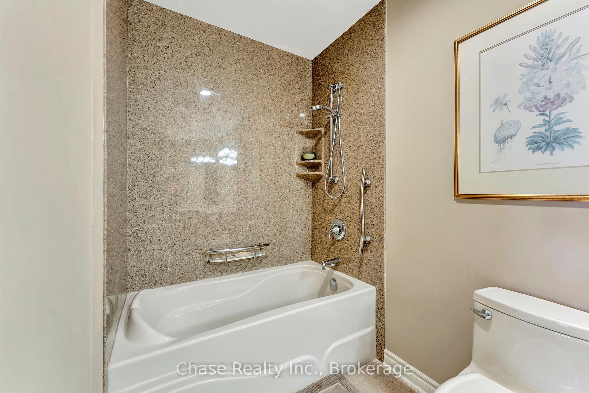 Photo 3 of Unit 402, 2000 Creekside Drive, Hamilton, Dundas — HOMEH