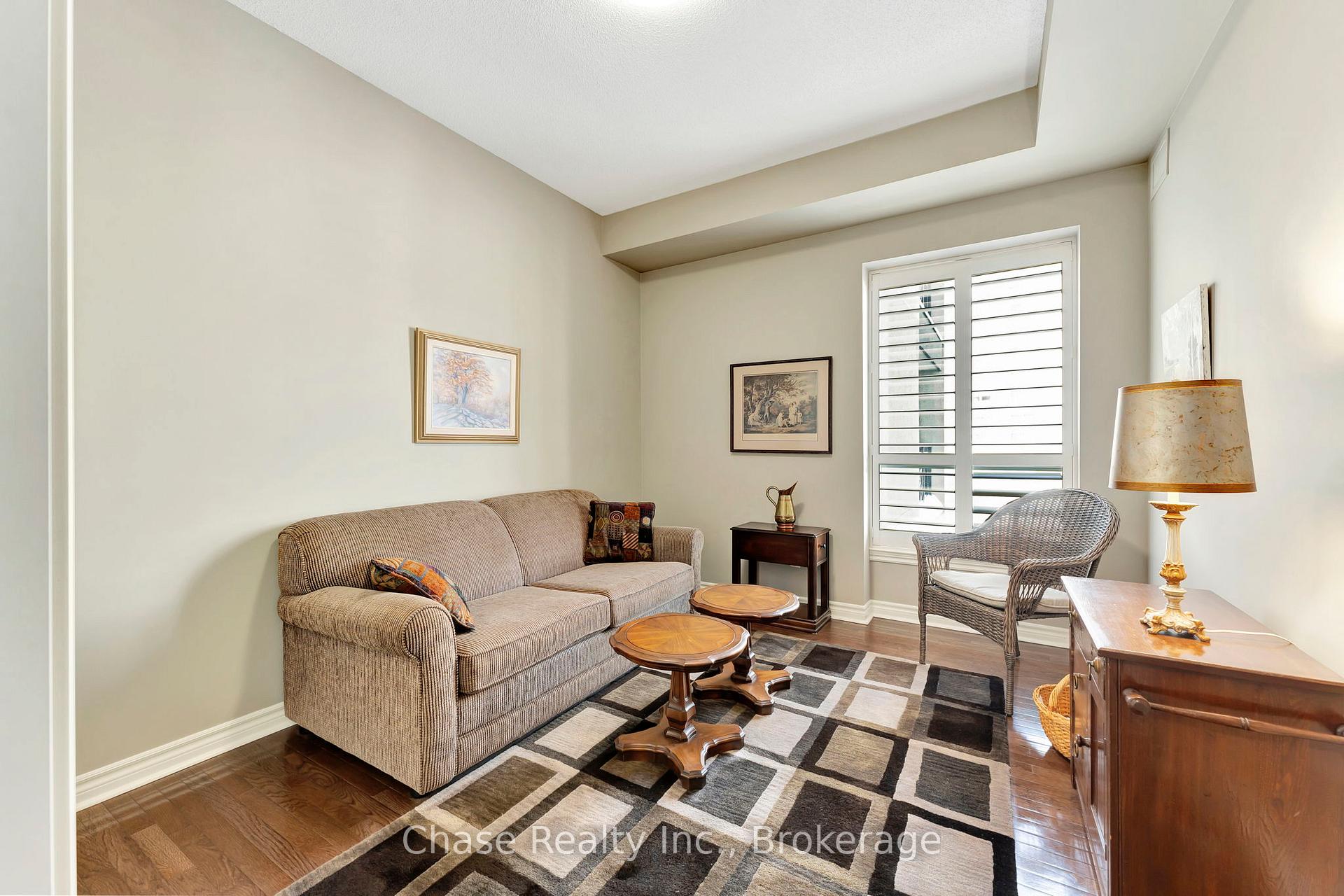Photo 4 of Unit 402, 2000 Creekside Drive, Hamilton, Dundas — HOMEH