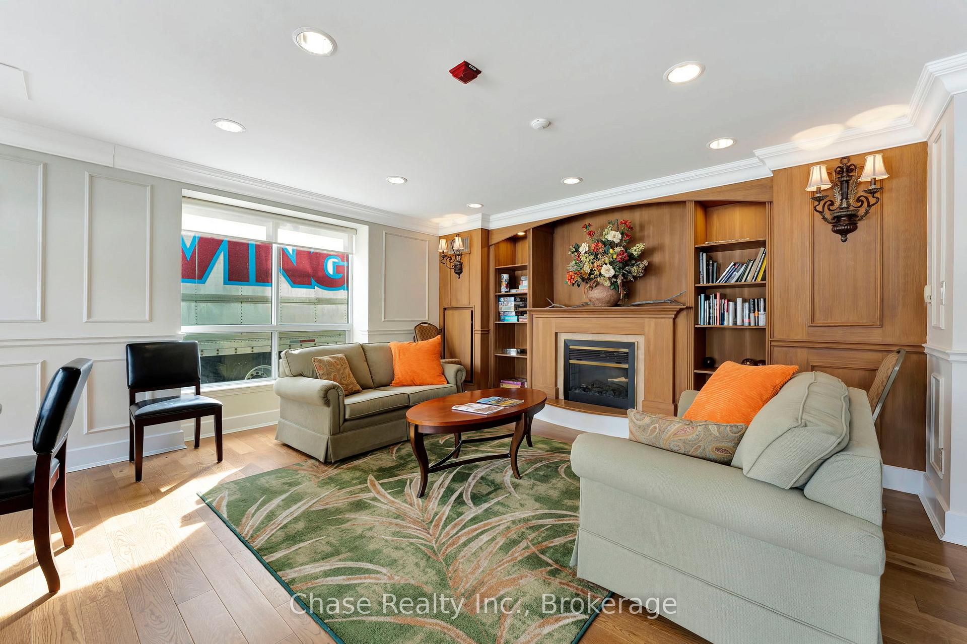 Photo 9 of Unit 402, 2000 Creekside Drive, Hamilton, Dundas — HOMEH