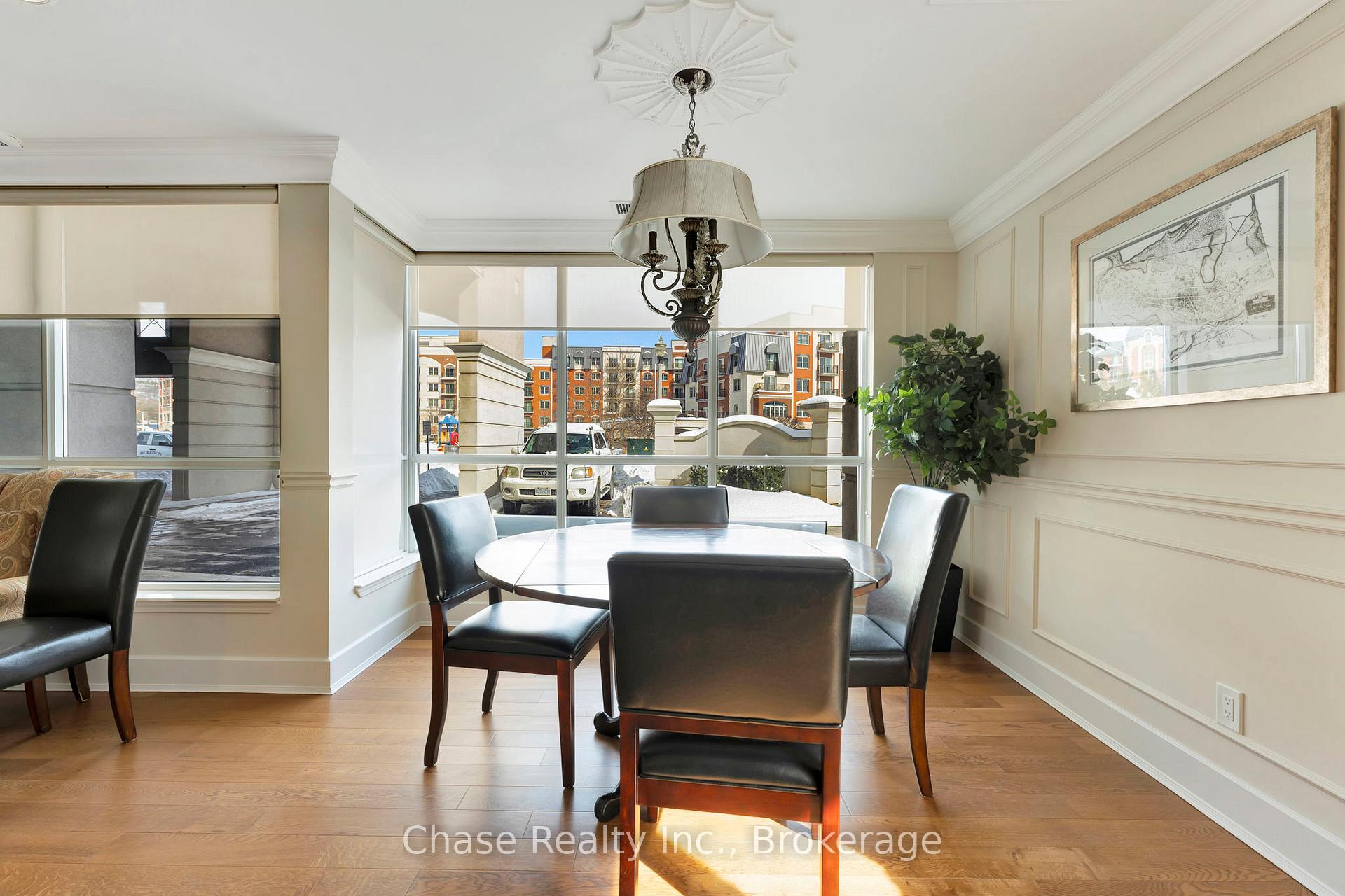 Photo 11 of Unit 402, 2000 Creekside Drive, Hamilton, Dundas — HOMEH