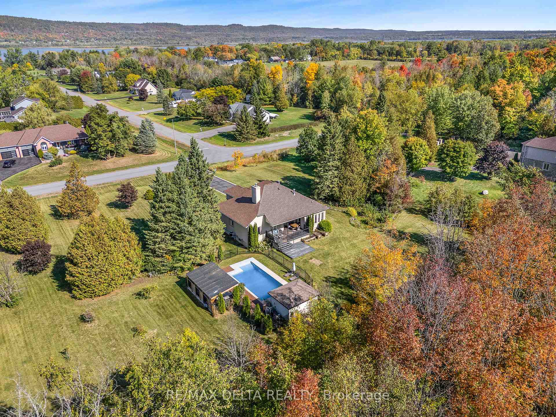 Photo 37 of 71 Davidson Street, Champlain, Champlain Twp — HOMEH