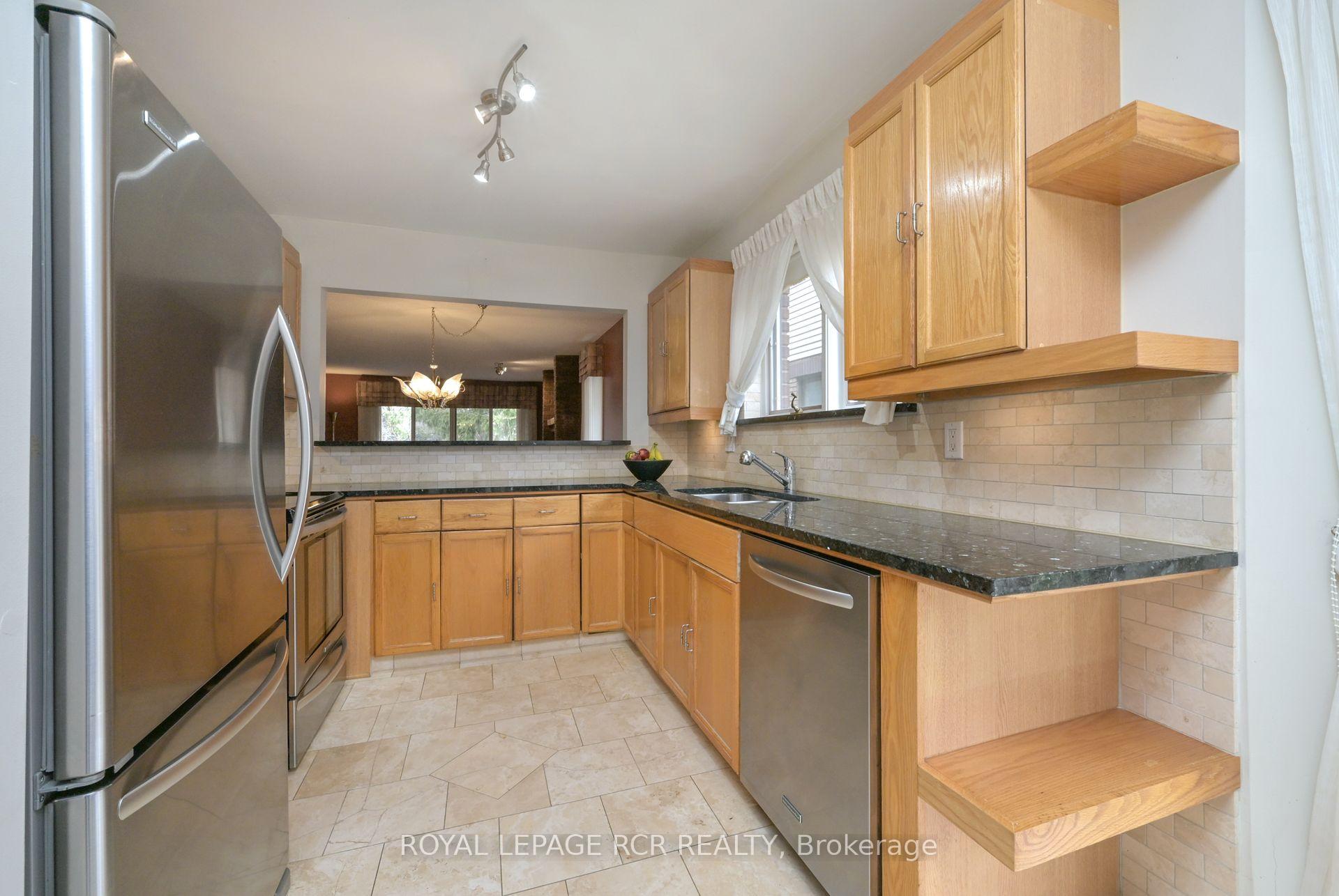 Photo 6 of 29 Green Briar Road, New Tecumseth, Alliston — HOMEH