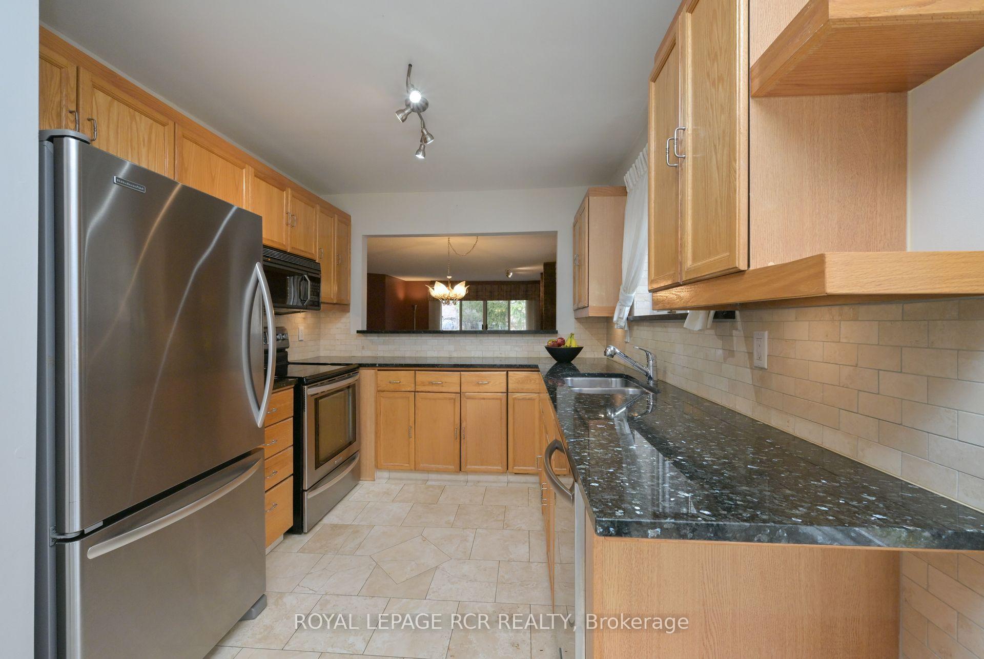 Photo 7 of 29 Green Briar Road, New Tecumseth, Alliston — HOMEH