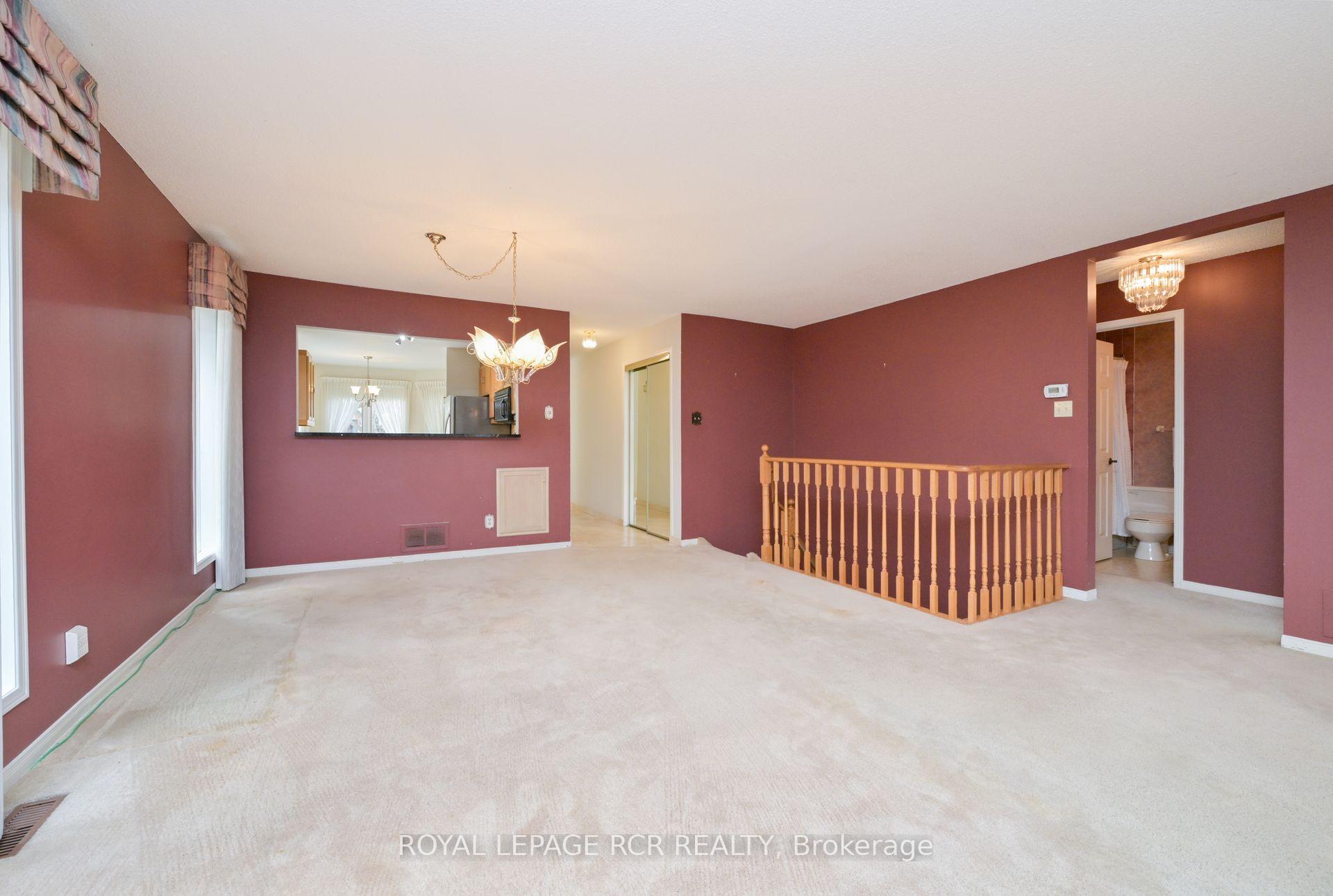 Photo 14 of 29 Green Briar Road, New Tecumseth, Alliston — HOMEH