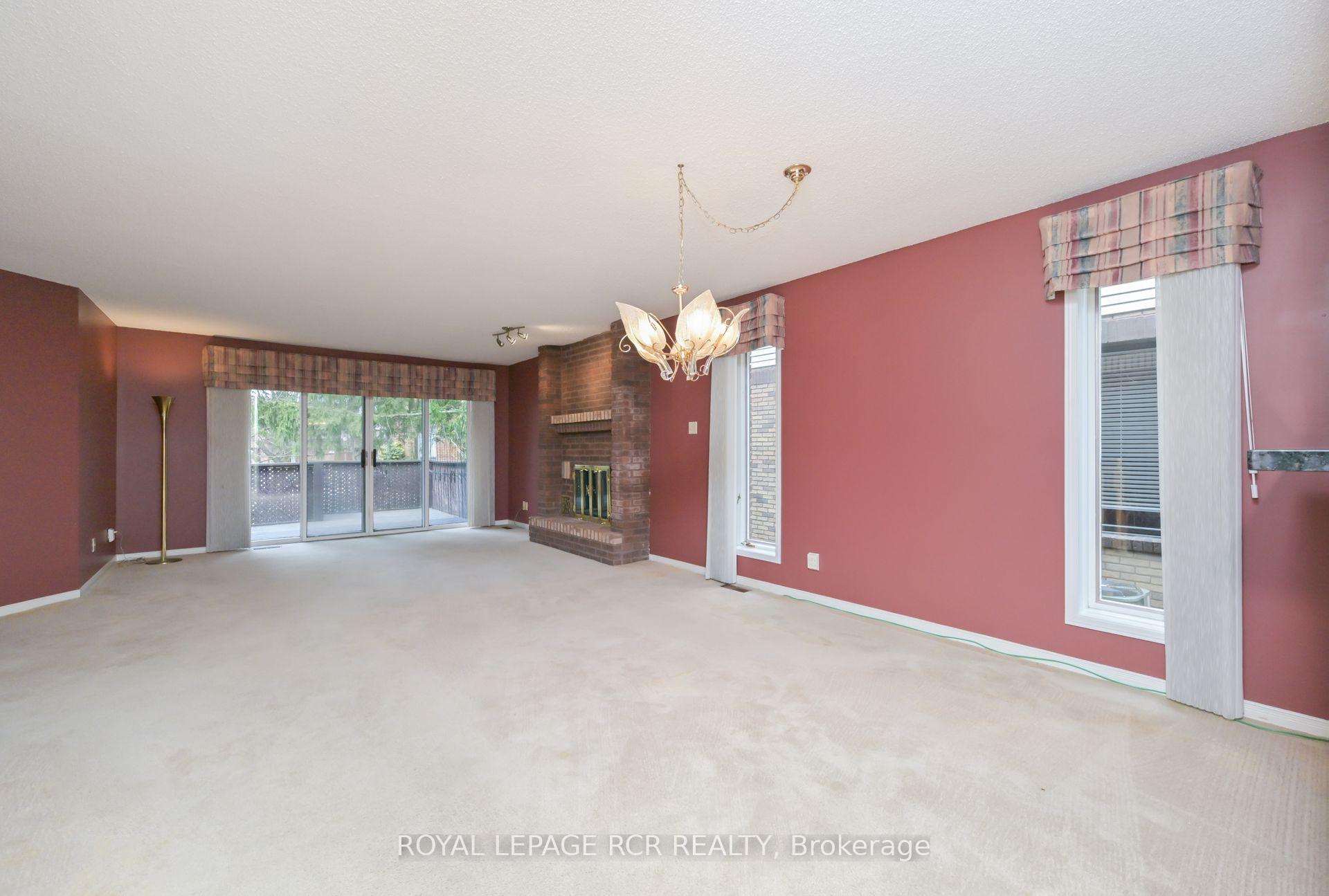Photo 16 of 29 Green Briar Road, New Tecumseth, Alliston — HOMEH