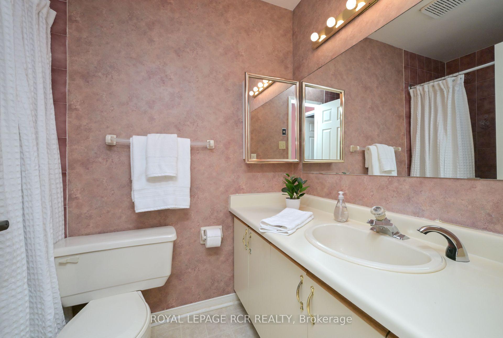 Photo 18 of 29 Green Briar Road, New Tecumseth, Alliston — HOMEH