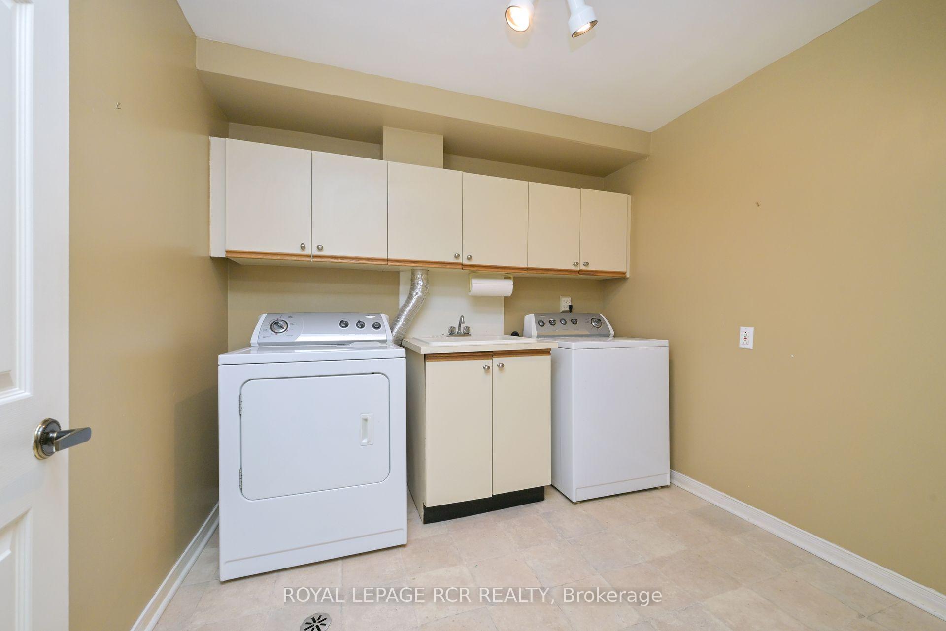 Photo 25 of 29 Green Briar Road, New Tecumseth, Alliston — HOMEH