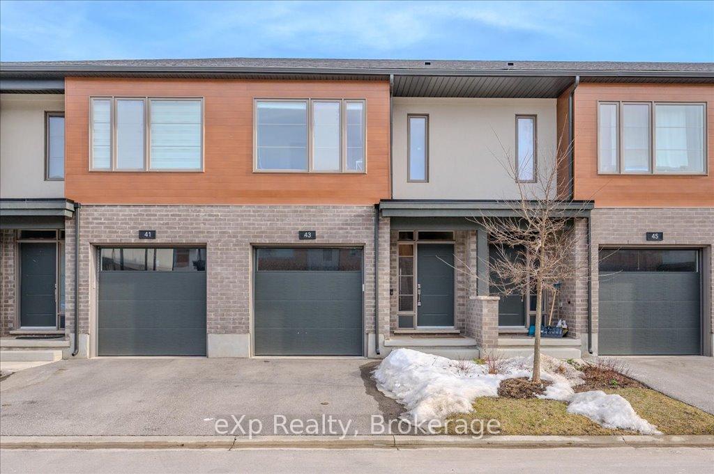 Photo 1 of 43 Steele Crescent, Guelph, St. Patrick's Ward — HOMEH