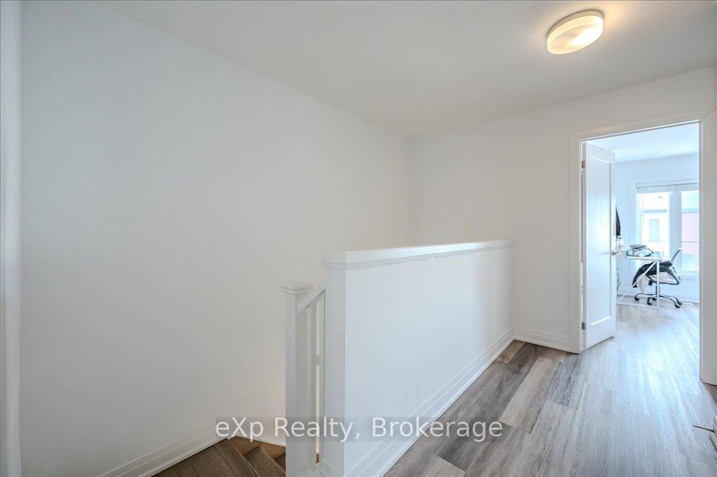 Photo 23 of 43 Steele Crescent, Guelph, St. Patrick's Ward — HOMEH