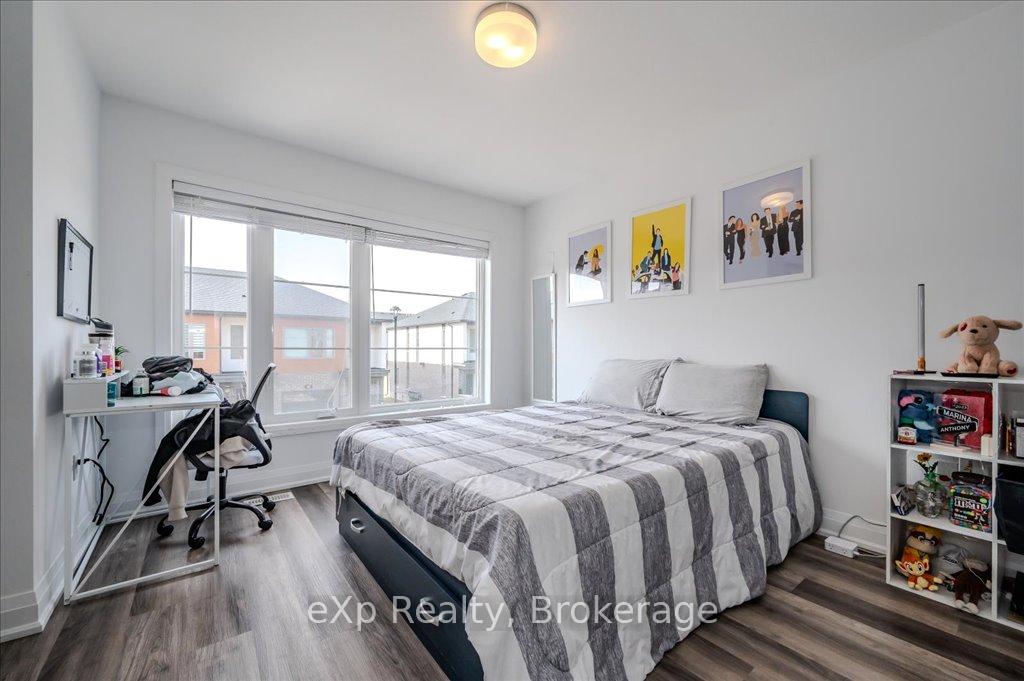 Photo 24 of 43 Steele Crescent, Guelph, St. Patrick's Ward — HOMEH