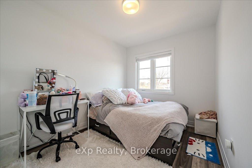 Photo 30 of 43 Steele Crescent, Guelph, St. Patrick's Ward — HOMEH