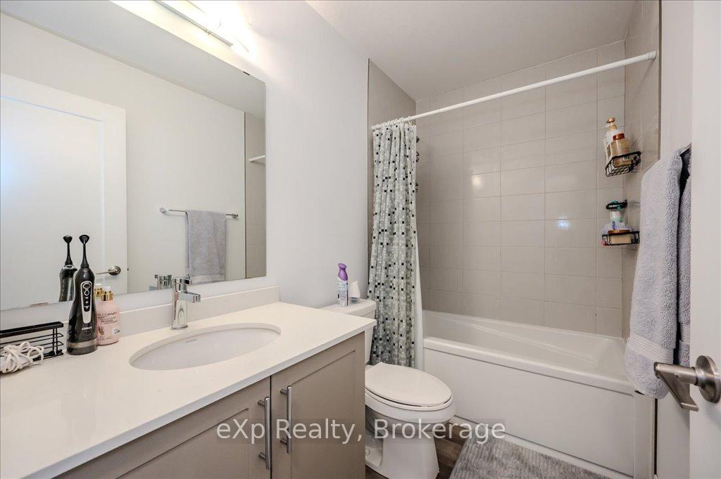 Photo 32 of 43 Steele Crescent, Guelph, St. Patrick's Ward — HOMEH