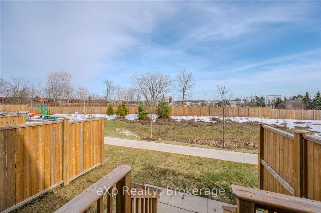 Photo 39 of 43 Steele Crescent, Guelph, St. Patrick's Ward — HOMEH