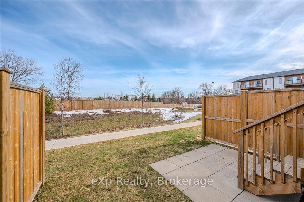 Photo 40 of 43 Steele Crescent, Guelph, St. Patrick's Ward — HOMEH