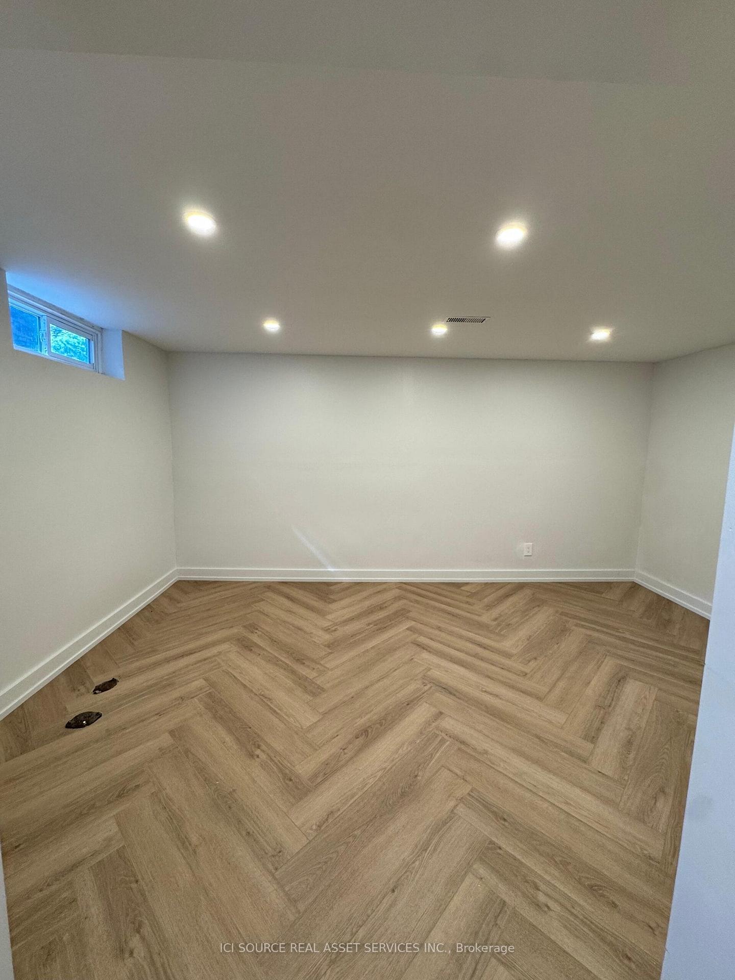 Photo 43 of Unit 10, 914 Mohawk Road E, Hamilton, Lisgar — HOMEH