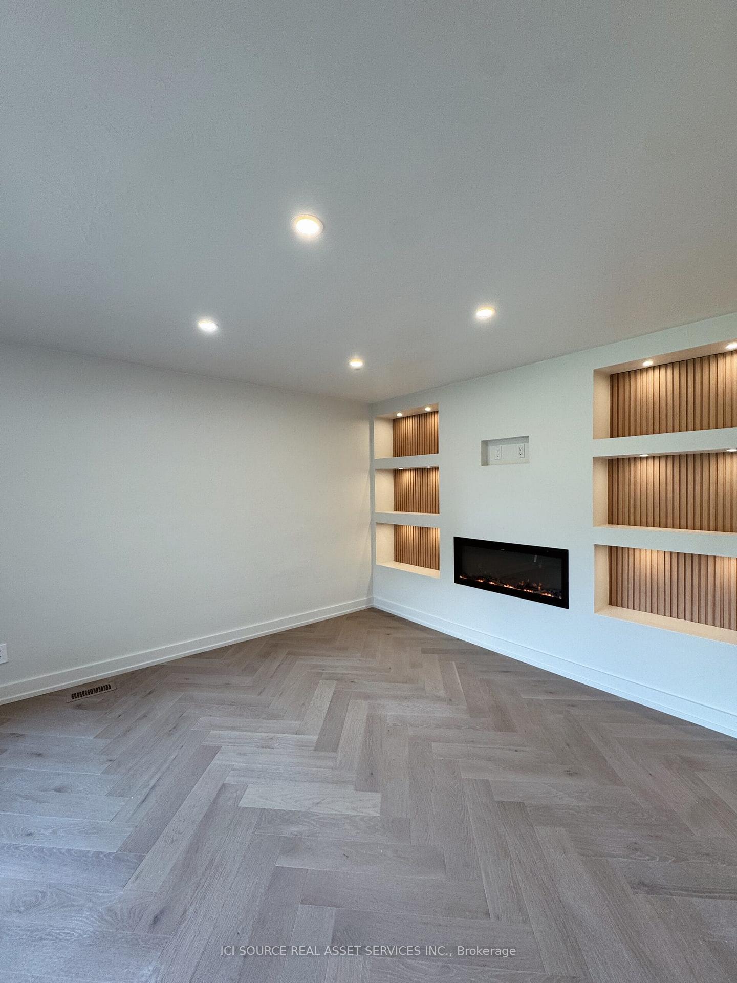 Photo 9 of Unit 10, 914 Mohawk Road E, Hamilton, Lisgar — HOMEH