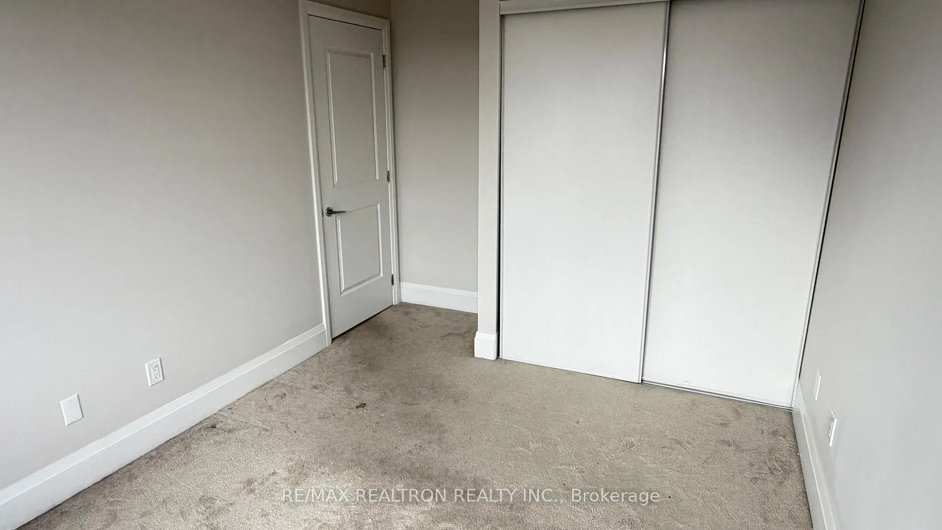 Photo 22 of 10 Mildred Temple Way, Markham, Unionville — HOMEH