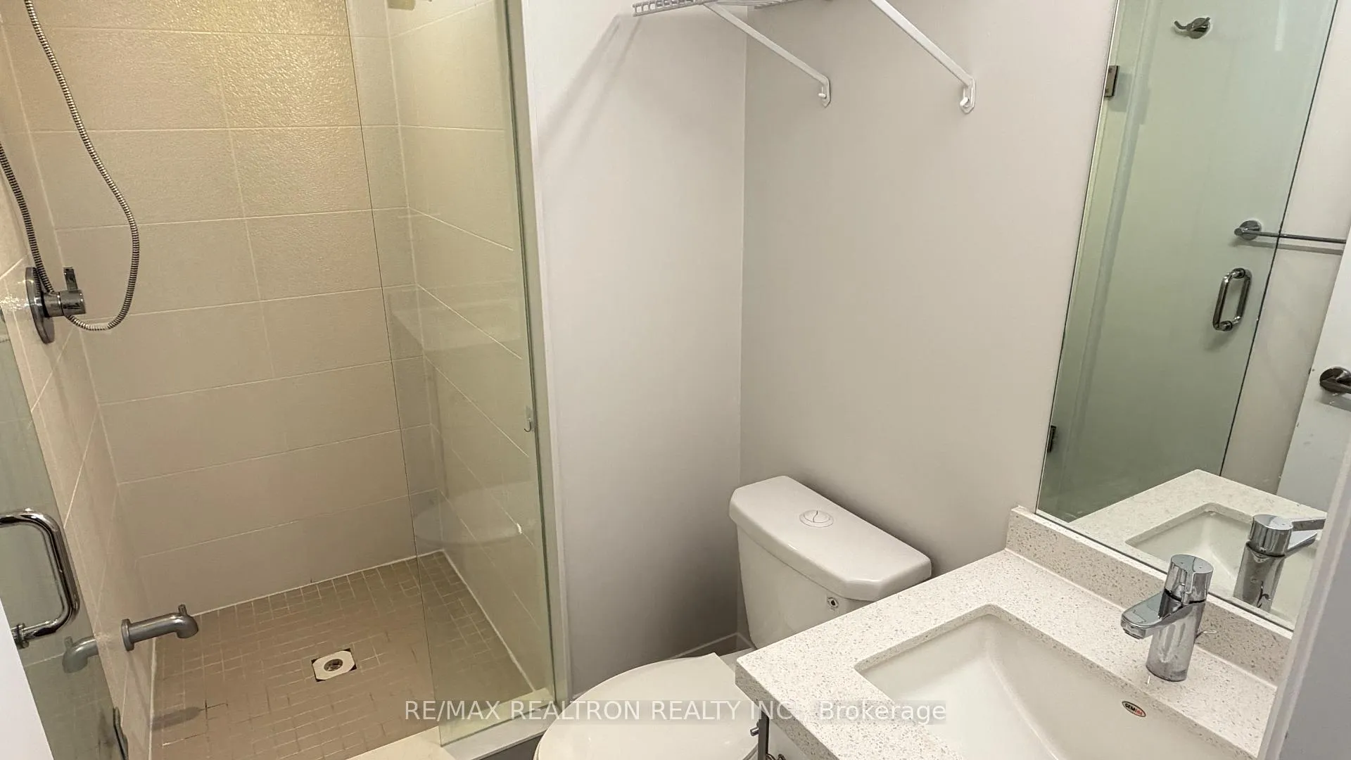Photo 27 of 10 Mildred Temple Way, Markham, Unionville — HOMEH