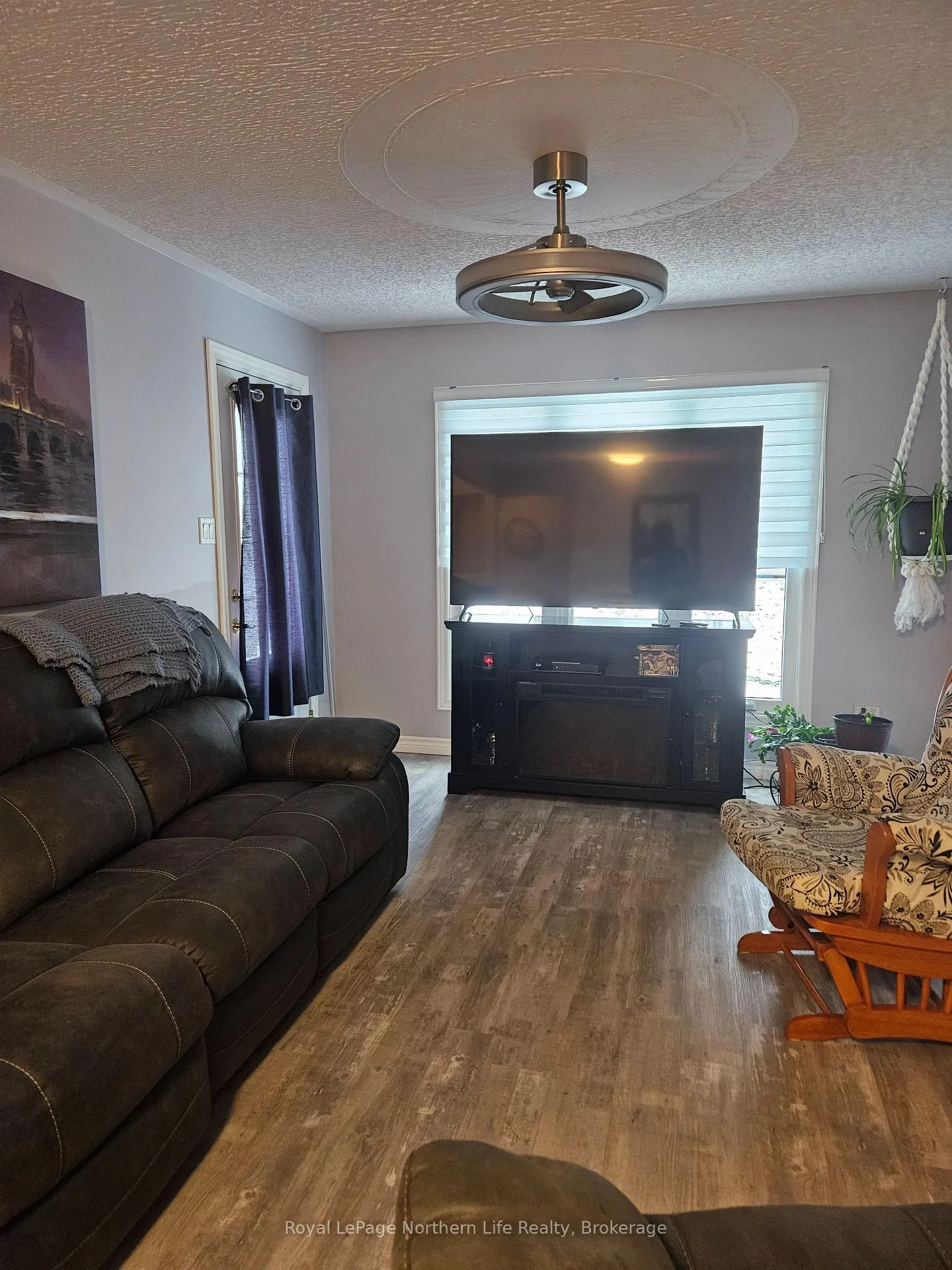 Photo 9 of 431 Brydges Street, Mattawa — HOMEH